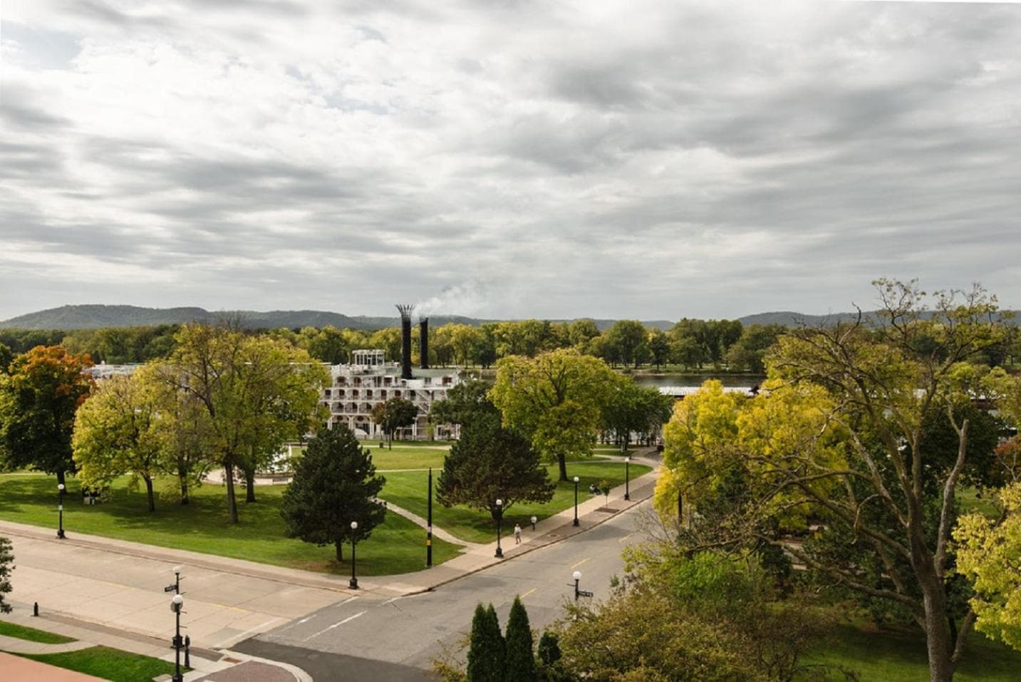 The Charmant Hotel gallery photo in La Crosse, WI — image 12