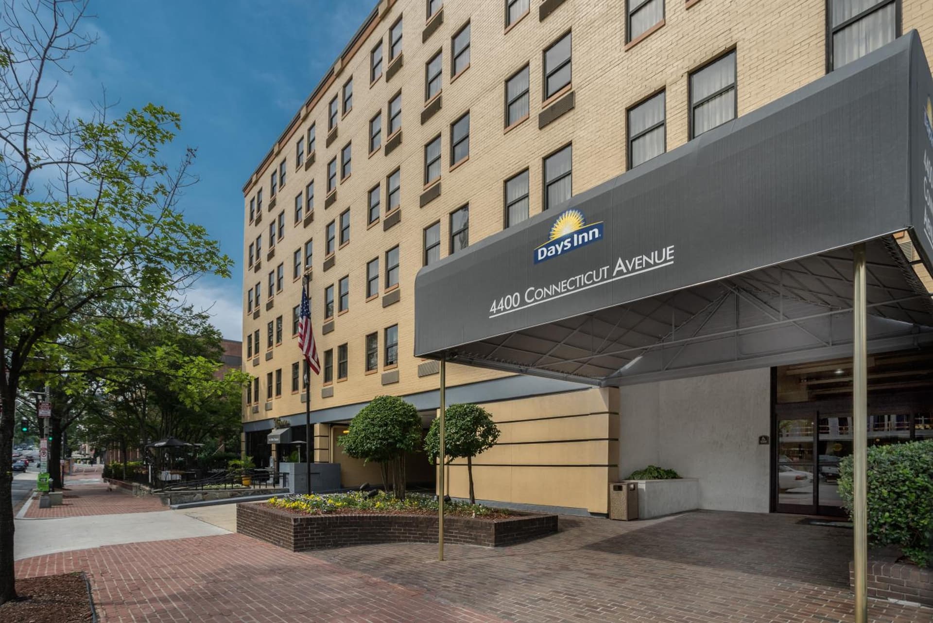 Days Inn by Wyndham Washington DC/Connecticut Avenue gallery photo in Washington, DC — image 12
