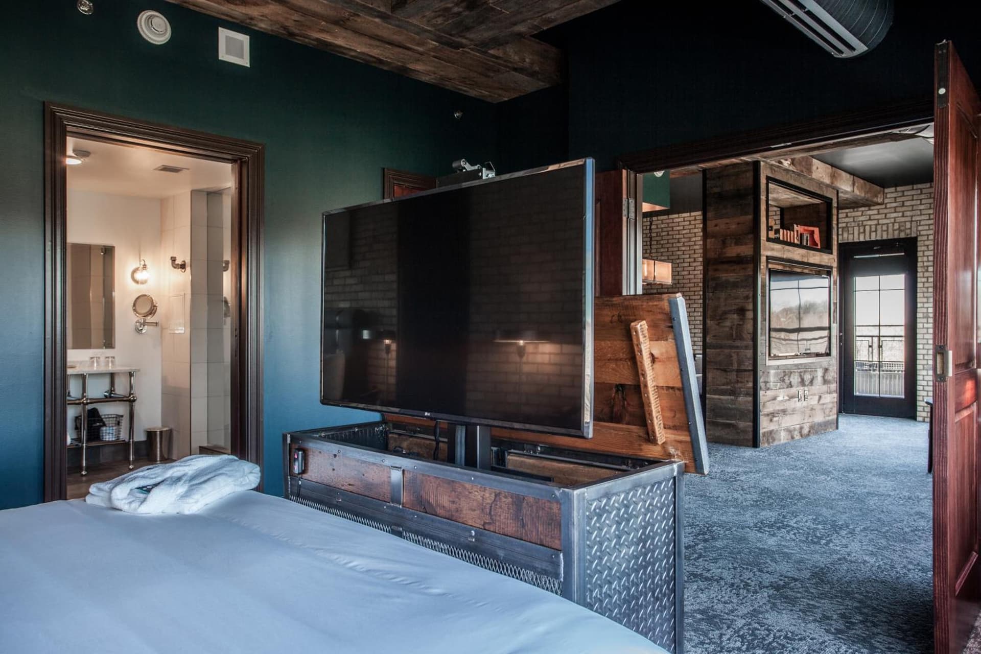 Ironworks Hotel Indy gallery photo in Indianapolis, IN — image 39