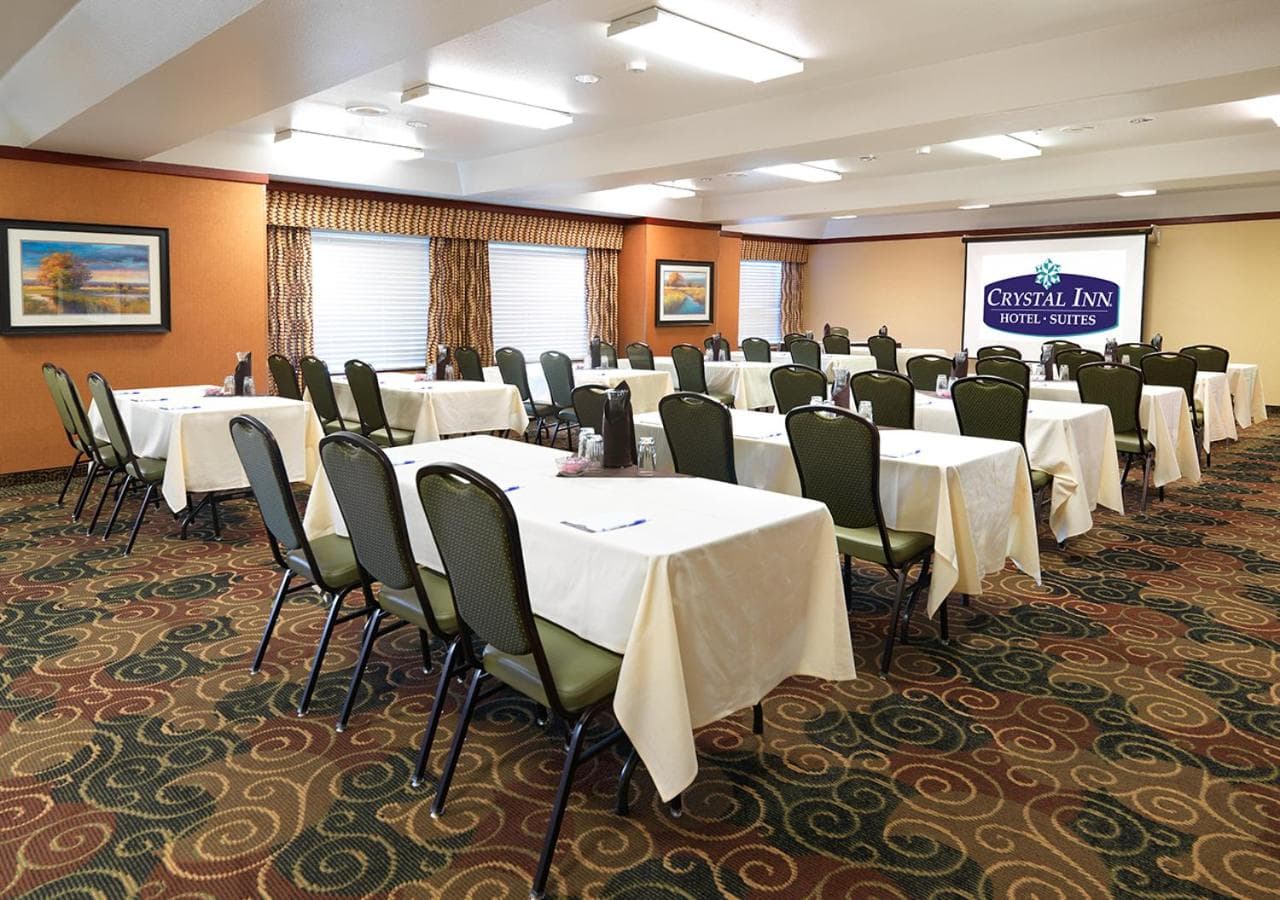 Crystal Inn Hotel & Suites - Salt Lake City gallery photo in Salt Lake City, UT — image 18