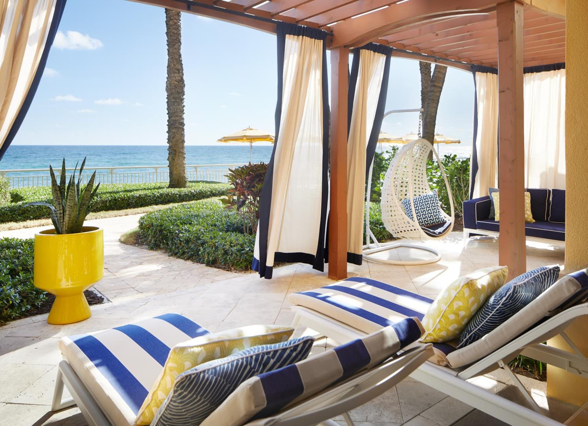 Eau Resort & Spa gallery photo in Palm Beach, FL — image 15