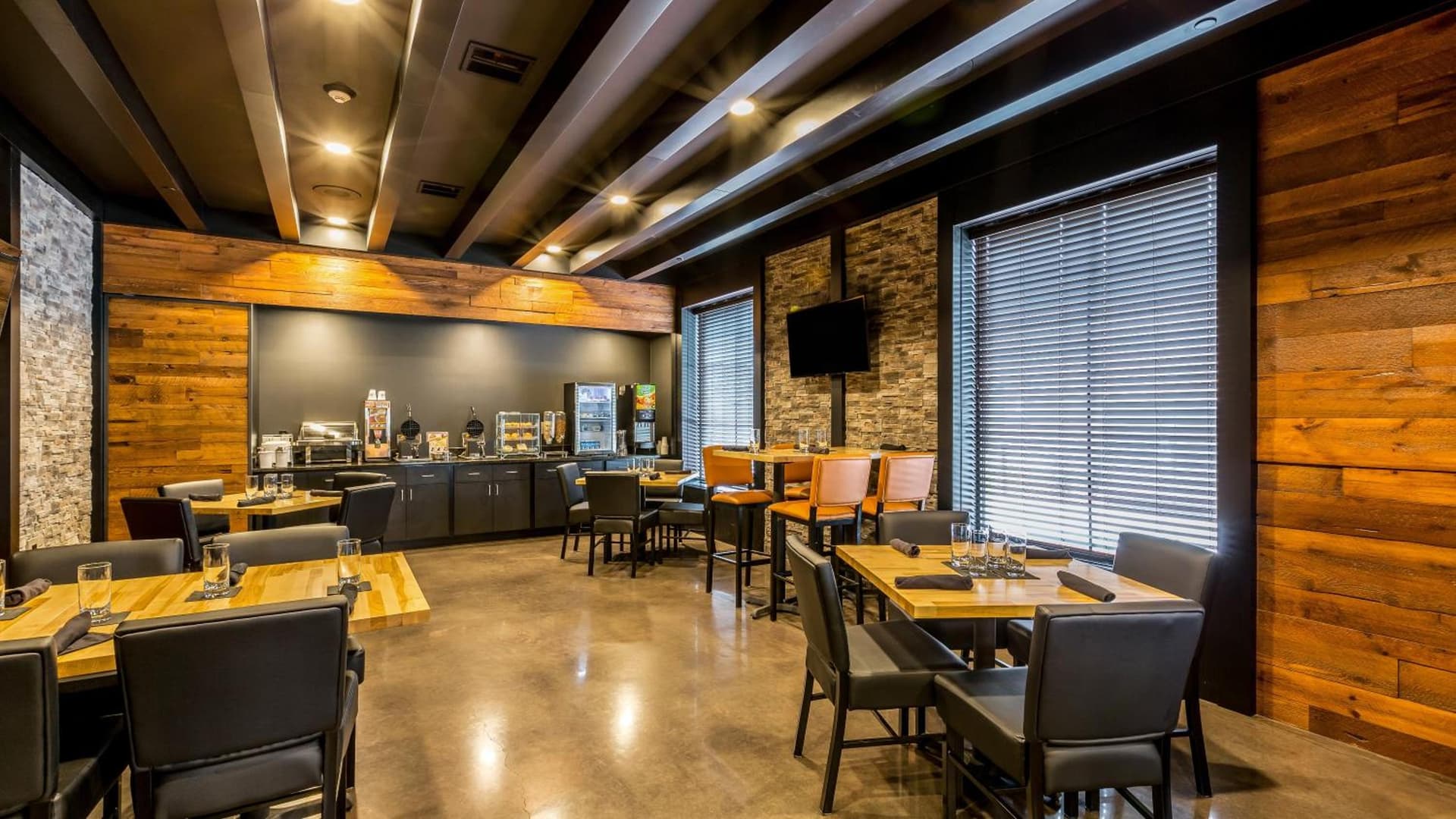 Cobblestone Hotel & Suites - Chippewa Falls gallery photo in Chippewa Falls, WI — image 50
