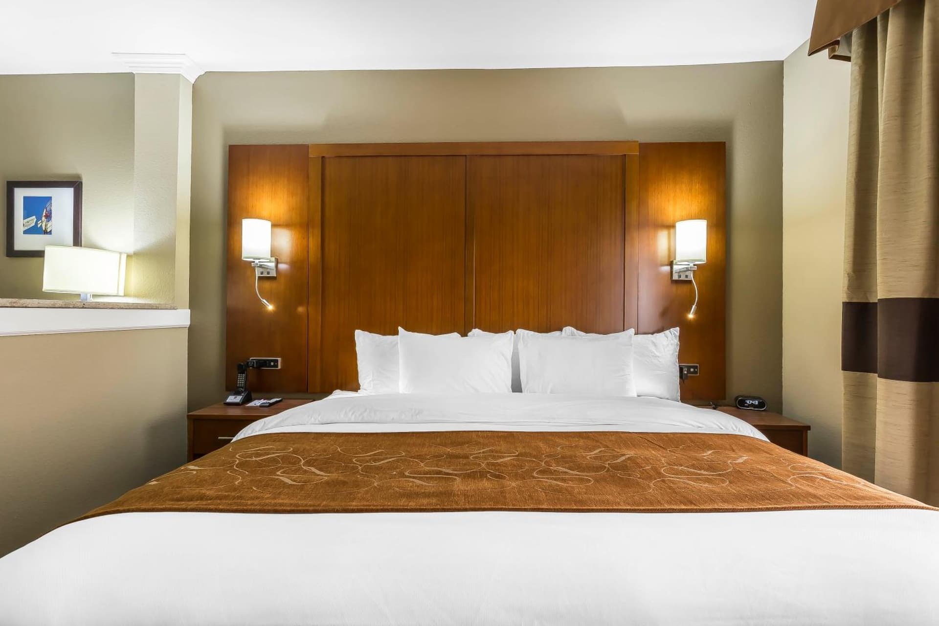 Comfort Suites - University interior in Lubbock, TX — gallery photo 2