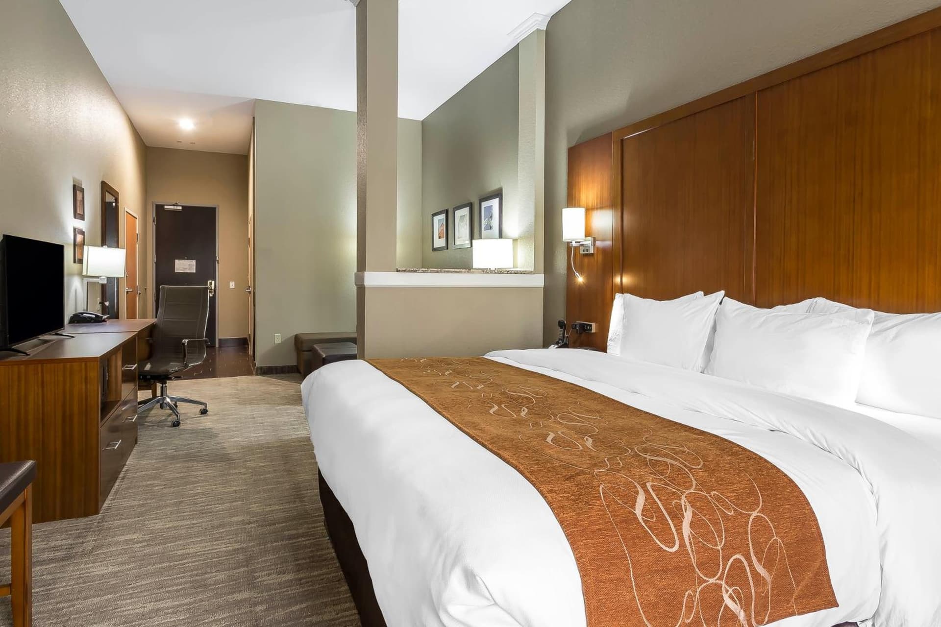 Comfort Suites - University gallery photo in Lubbock, TX — image 22