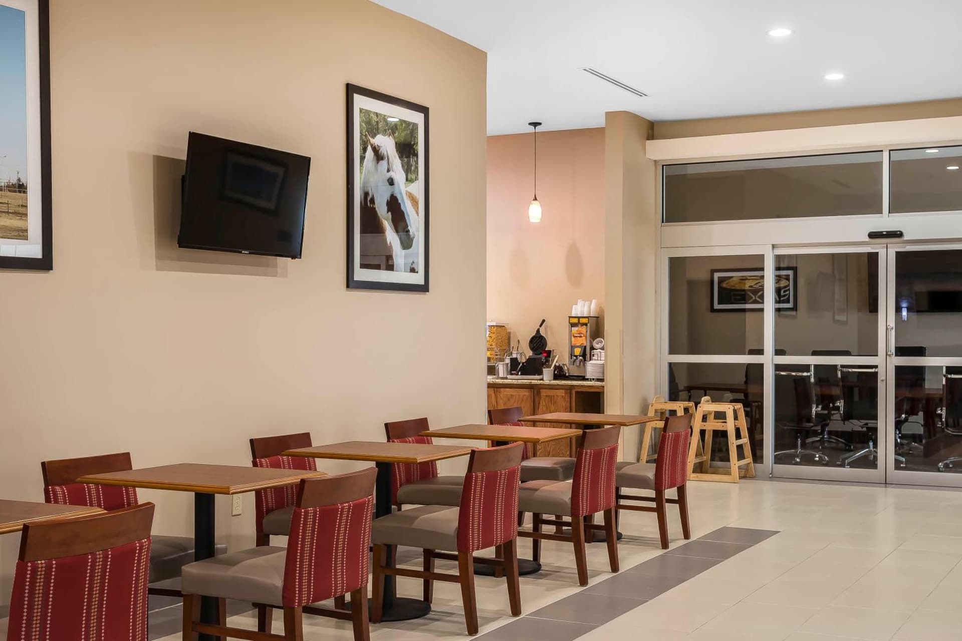 Comfort Suites - University gallery photo in Lubbock, TX — image 5
