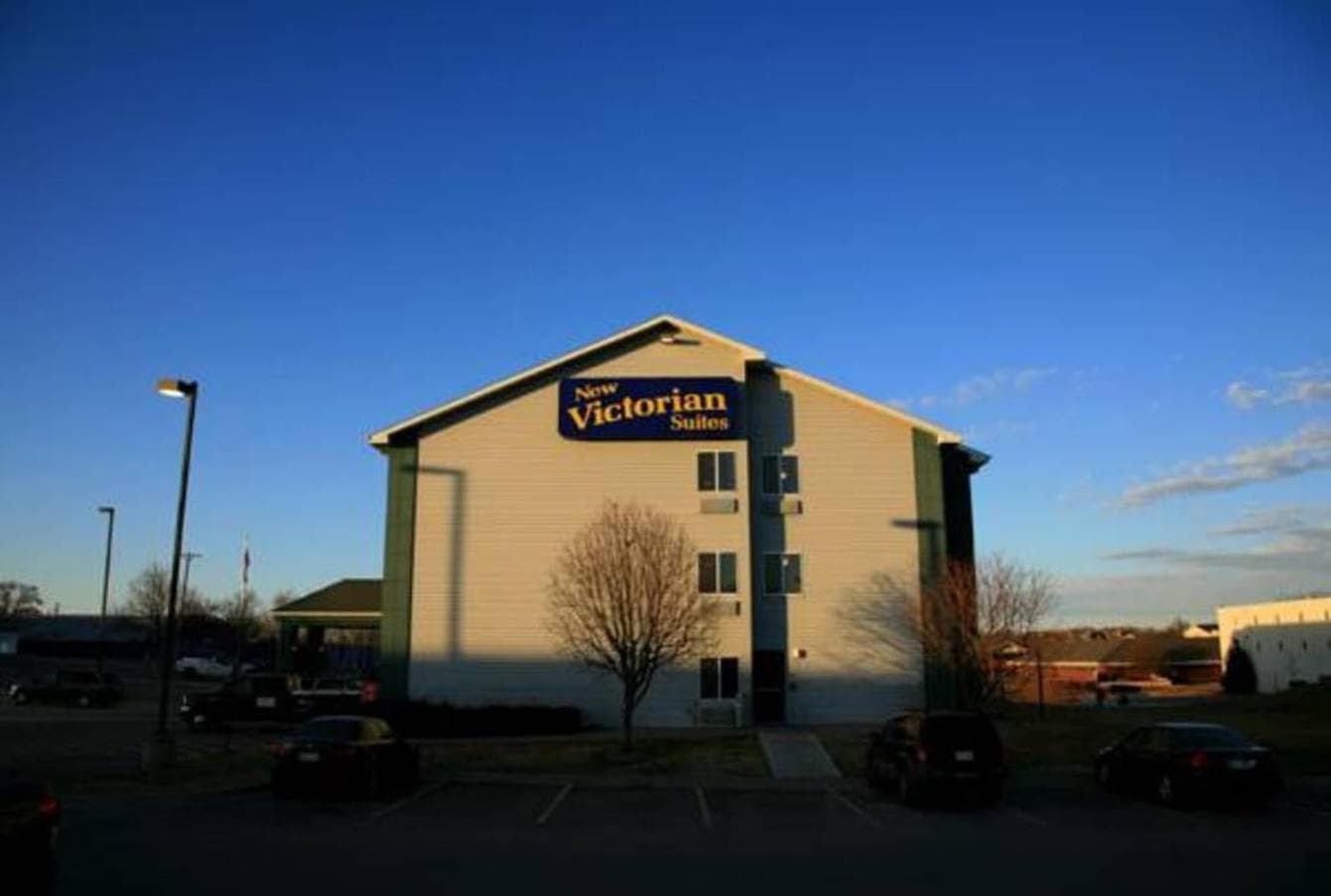 New Victorian Inn & Suites Lincoln gallery photo in Lincoln, NE — image 13