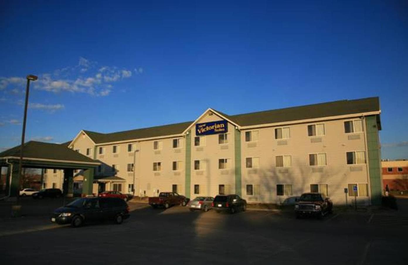 New Victorian Inn & Suites Lincoln gallery photo in Lincoln, NE — image 19