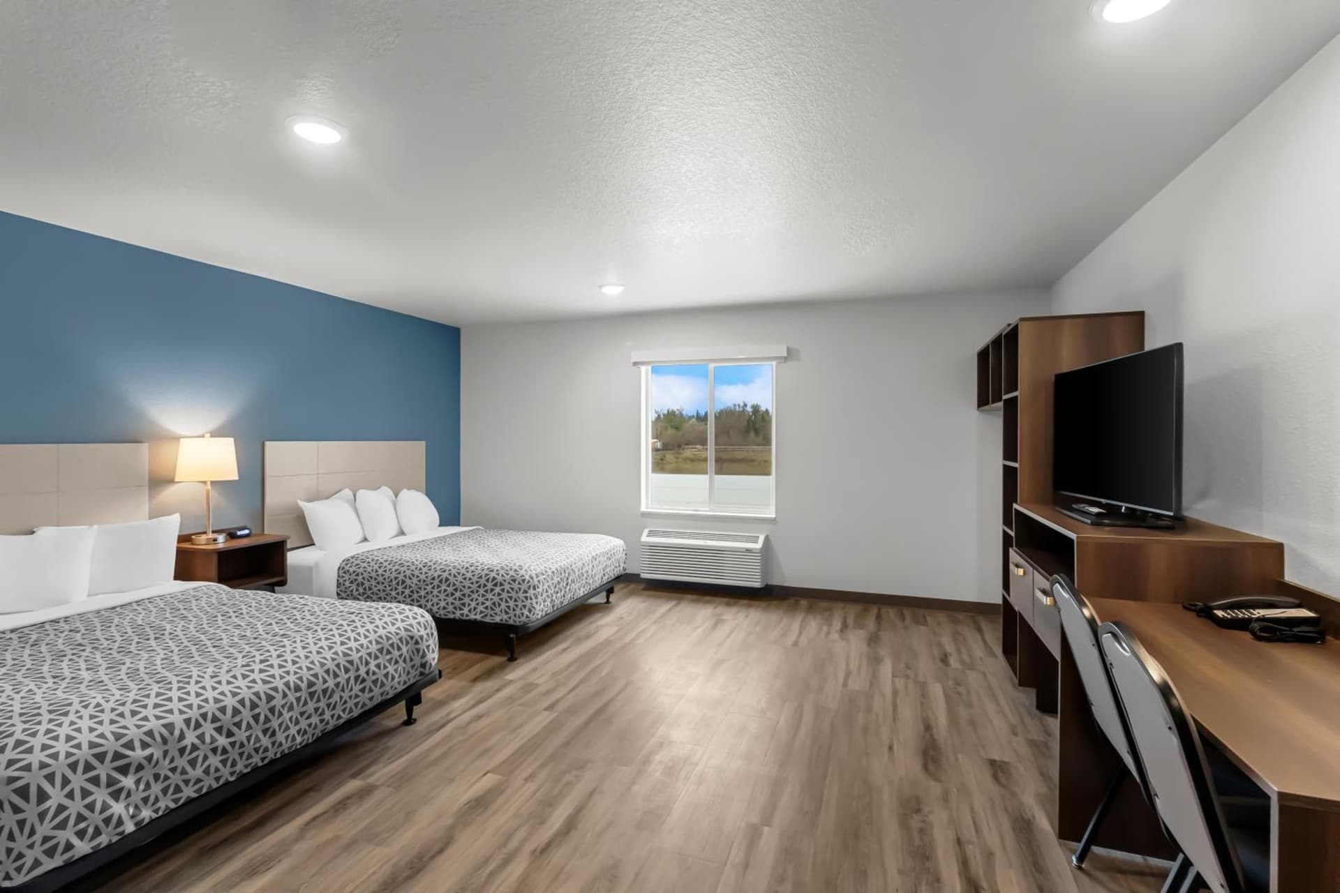 WoodSpring Suites Beaverton - Portland West gallery photo in Beaverton, OR — image 26