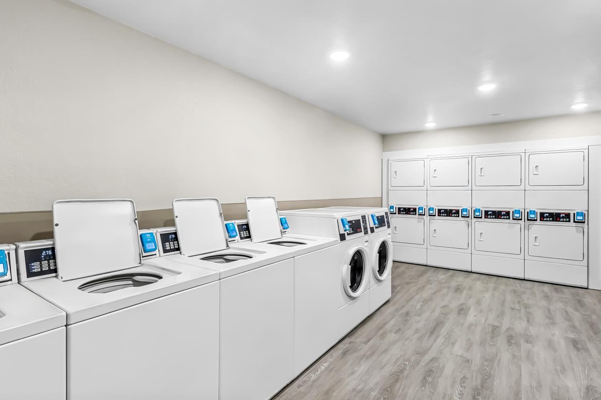 WoodSpring Suites Beaverton - Portland West gallery photo in Beaverton, OR — image 9