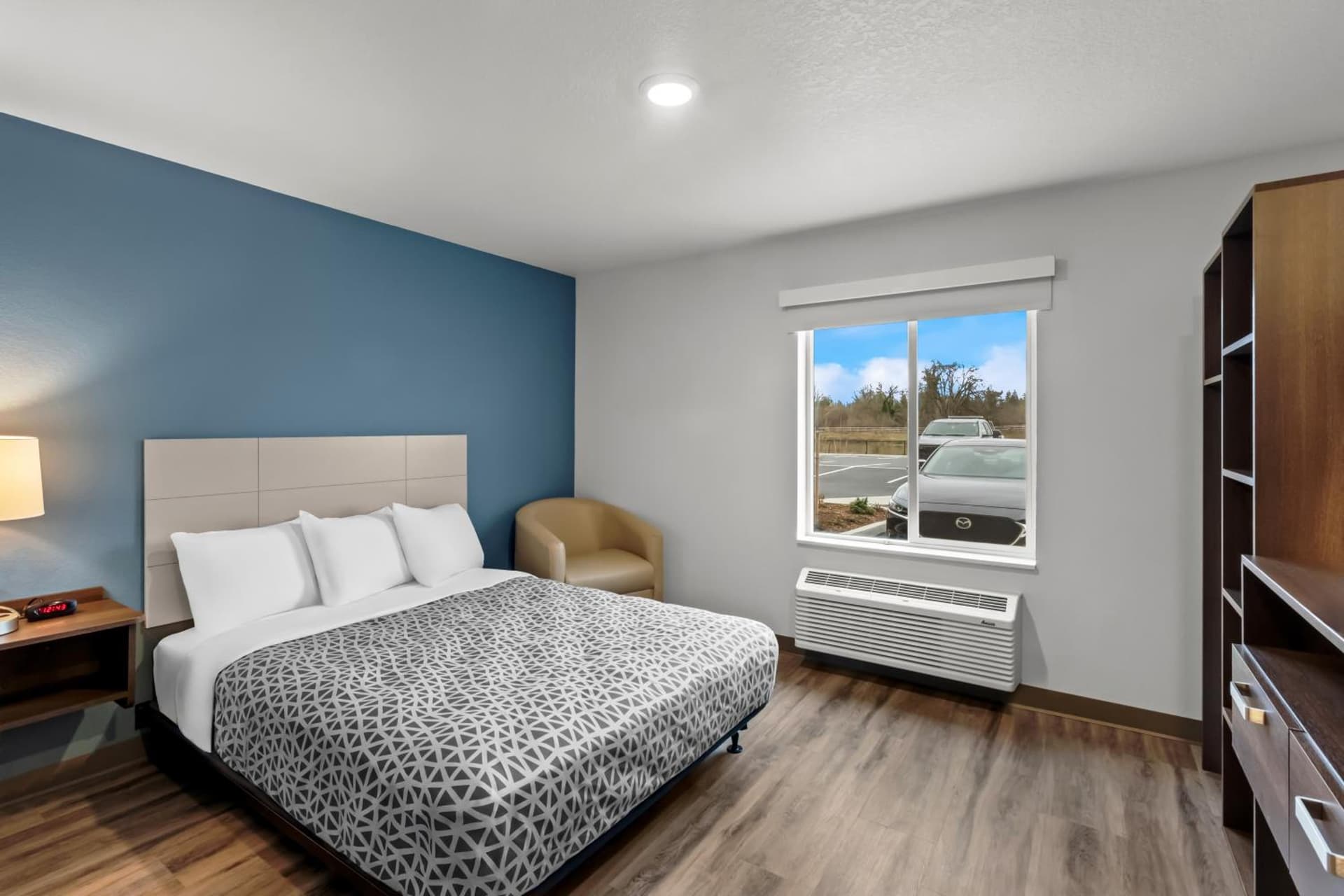 WoodSpring Suites Beaverton - Portland West gallery photo in Beaverton, OR — image 25