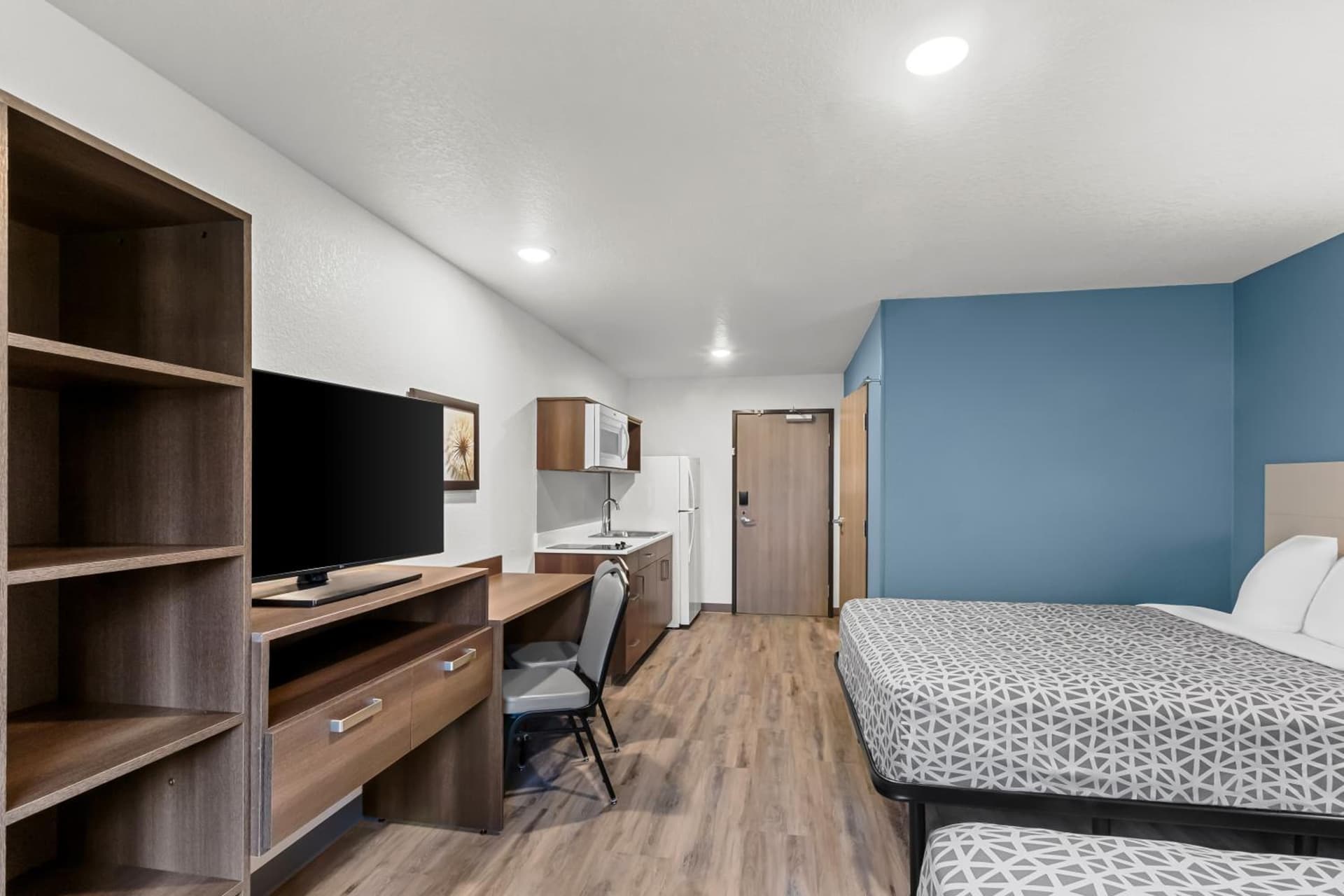 WoodSpring Suites Beaverton - Portland West gallery photo in Beaverton, OR — image 27