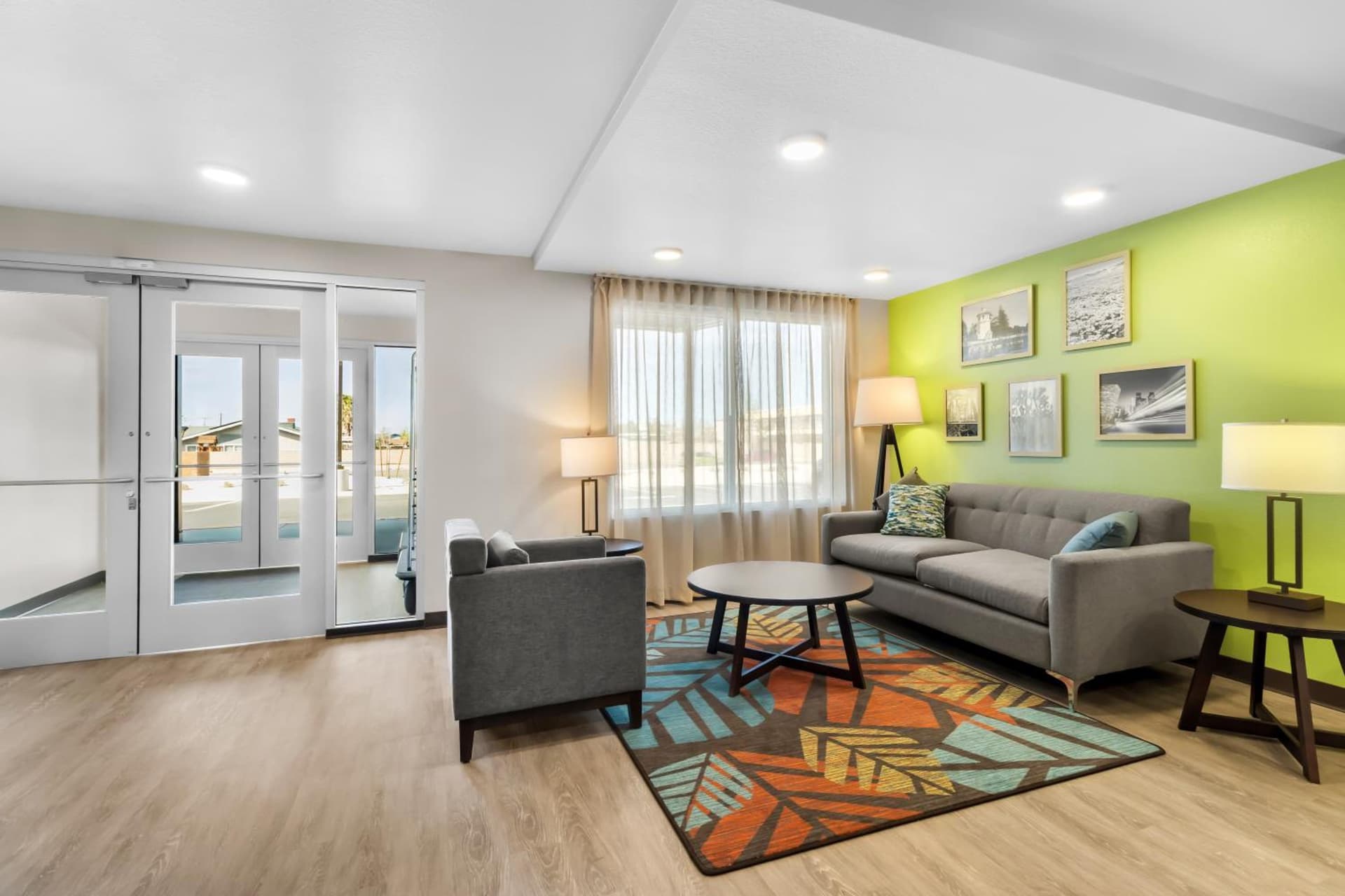 WoodSpring Suites Palmdale - Lancaster property views in Palmdale, CA — gallery photo 3
