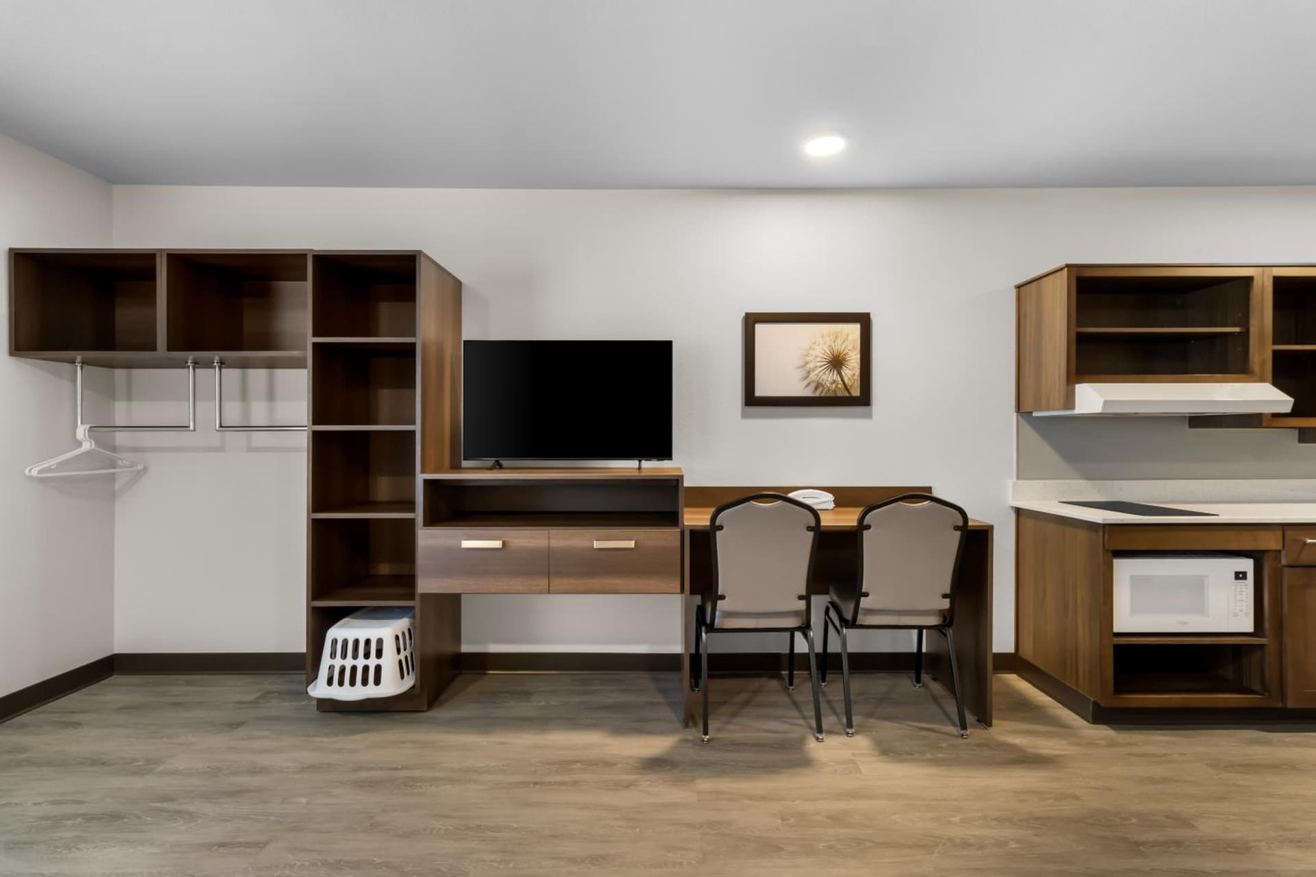 WoodSpring Suites Palmdale - Lancaster gallery photo in Palmdale, CA — image 16