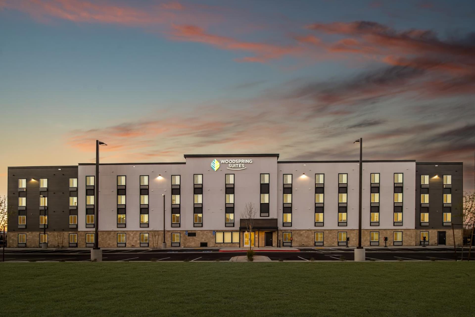 WoodSpring Suites Palmdale - Lancaster gallery photo in Palmdale, CA — image 23