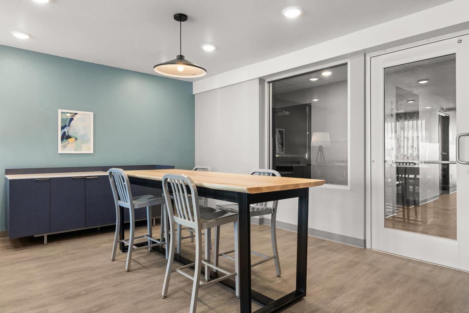 WoodSpring Suites Ceres - Modesto gallery photo in Ceres, CA — image 6