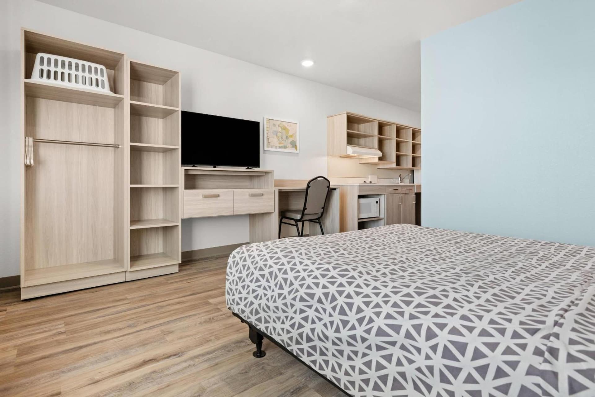 WoodSpring Suites Ceres - Modesto gallery photo in Ceres, CA — image 15
