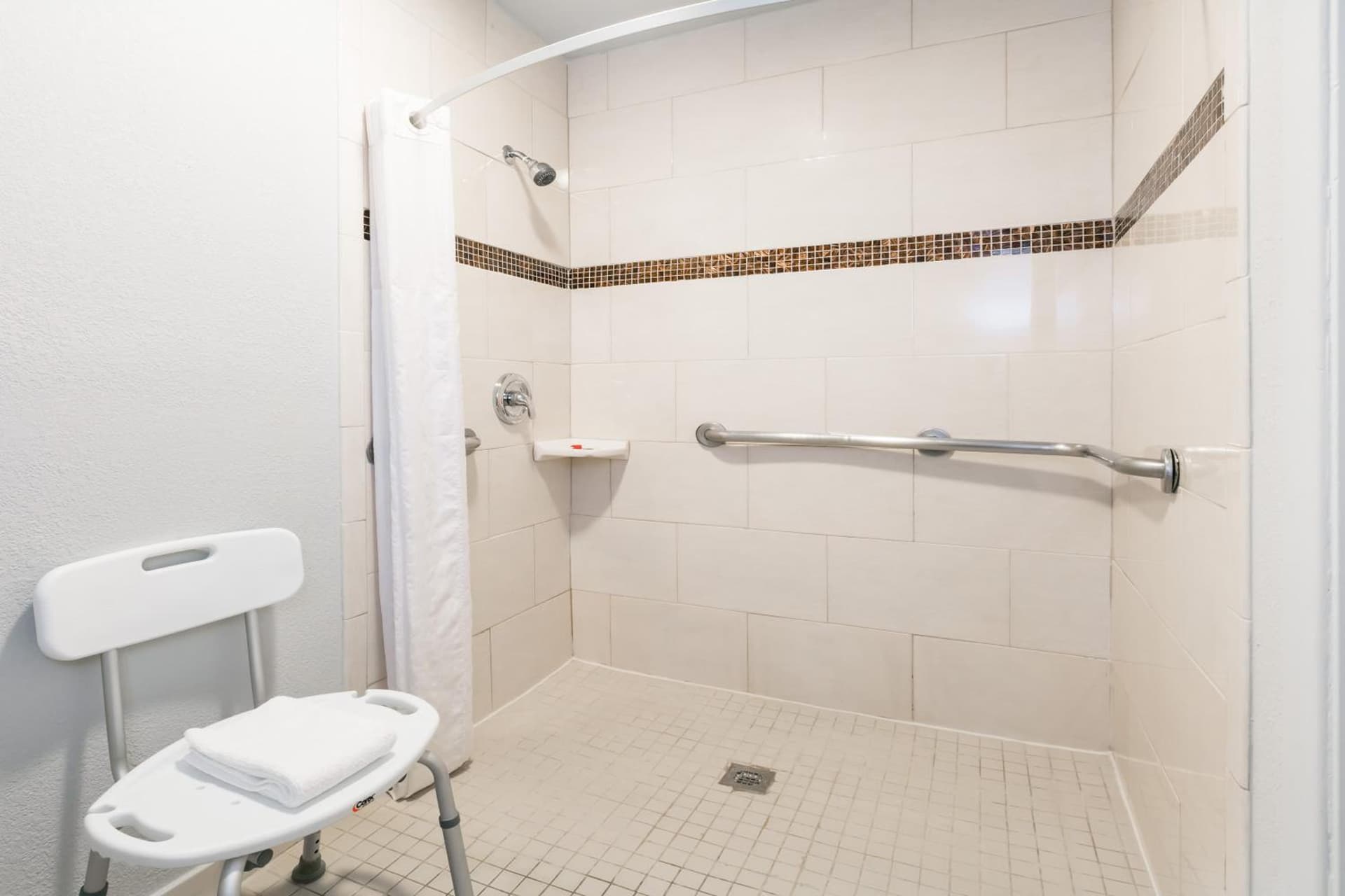 Ramada by Wyndham El Paso gallery photo in El Paso, TX — image 31