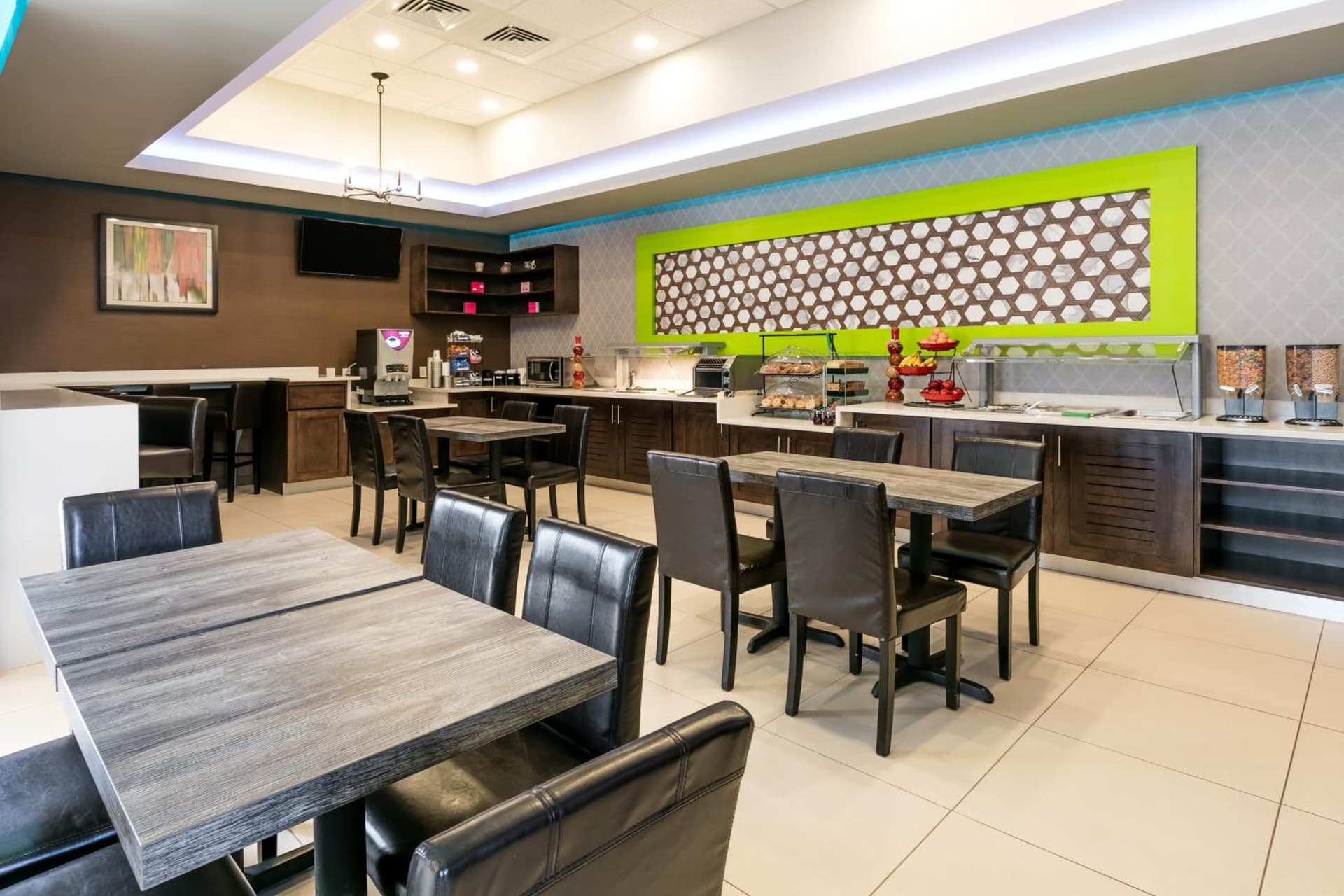 Ramada by Wyndham El Paso gallery photo in El Paso, TX — image 43