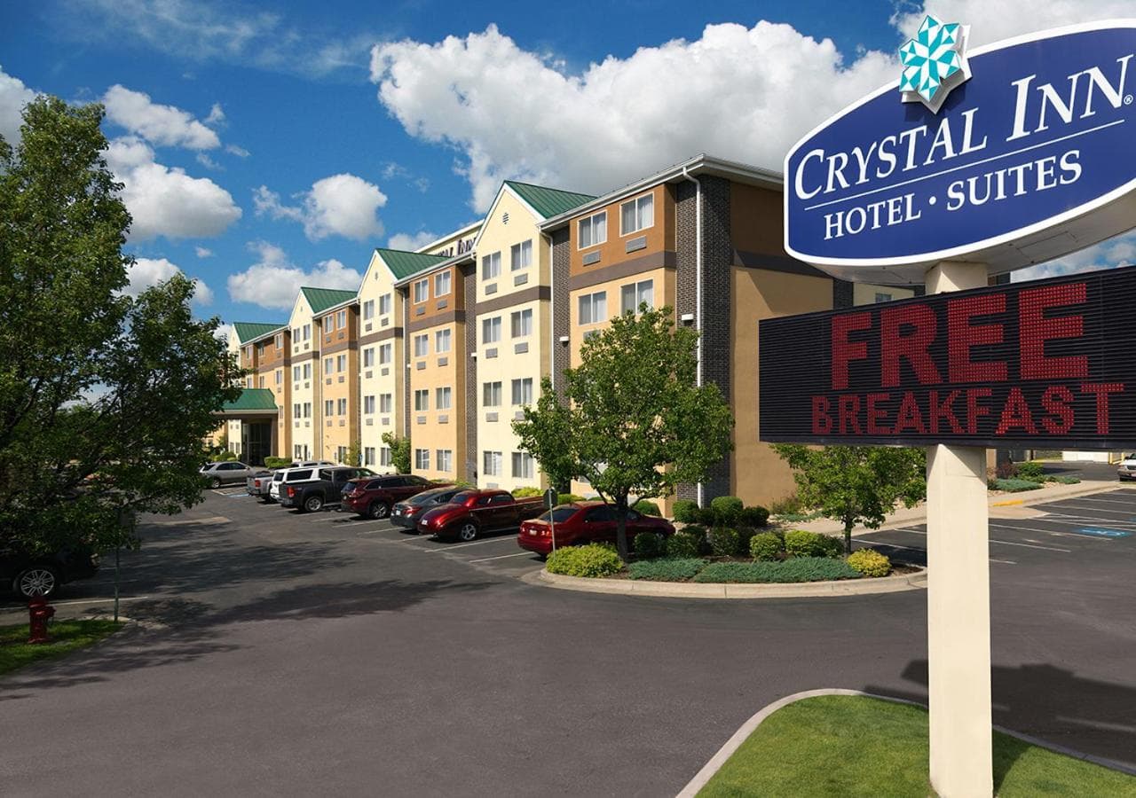 Crystal Inn Hotel & Suites - Midvalley — hotel in Murray, Utah