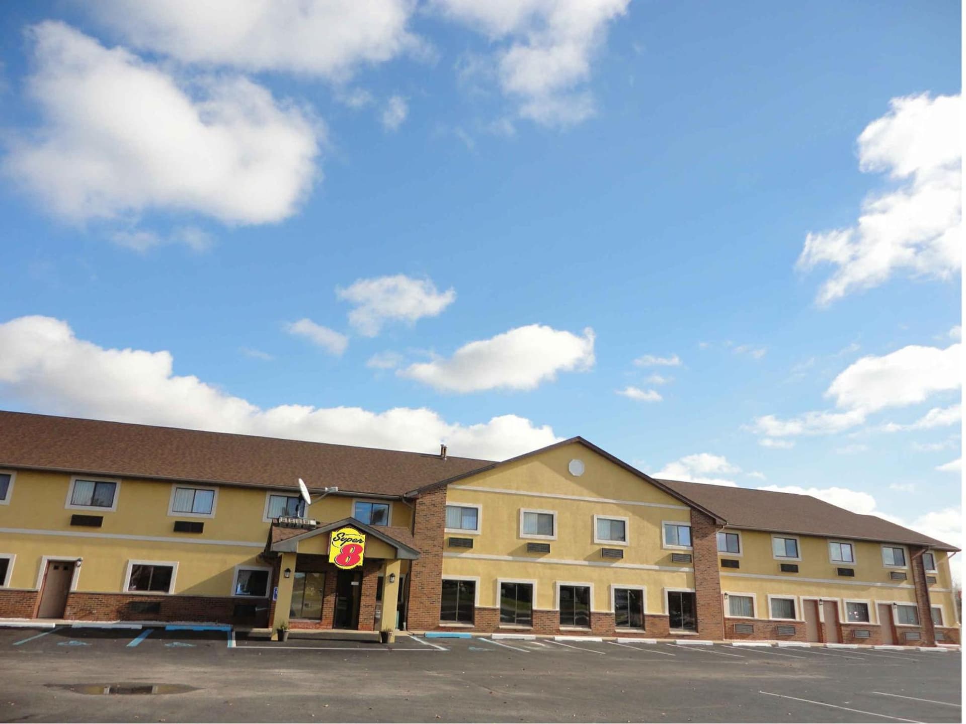 Super 8 by Wyndham Crawfordsville featured exterior or lobby in Crawfordsville, IN — similar hotel