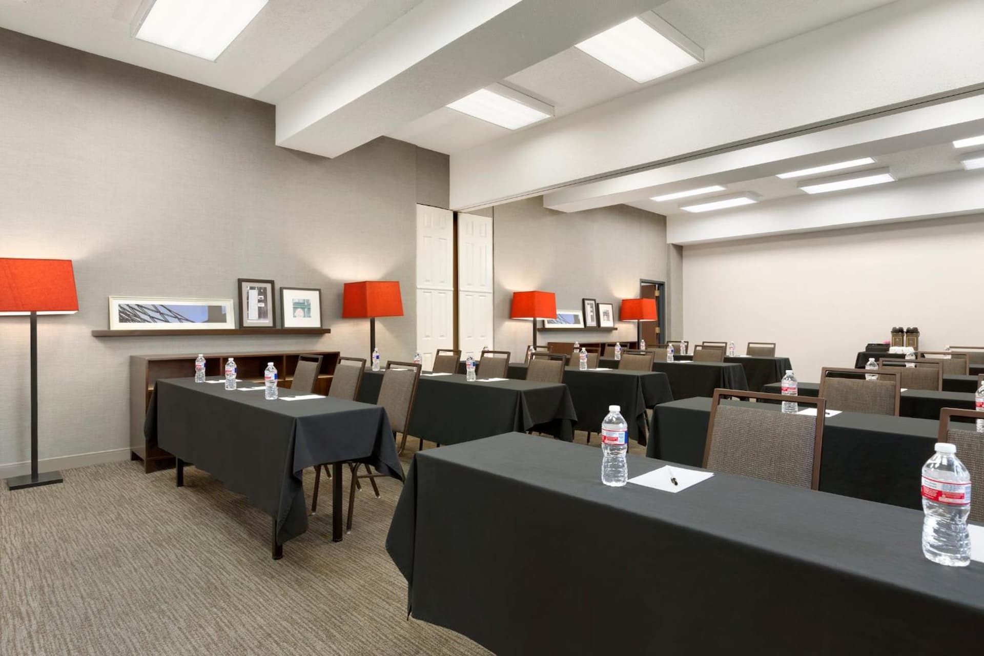 Country Inn & Suites by Radisson, Austin North Pflugerville , TX interior in Round Rock, TX — gallery photo 2