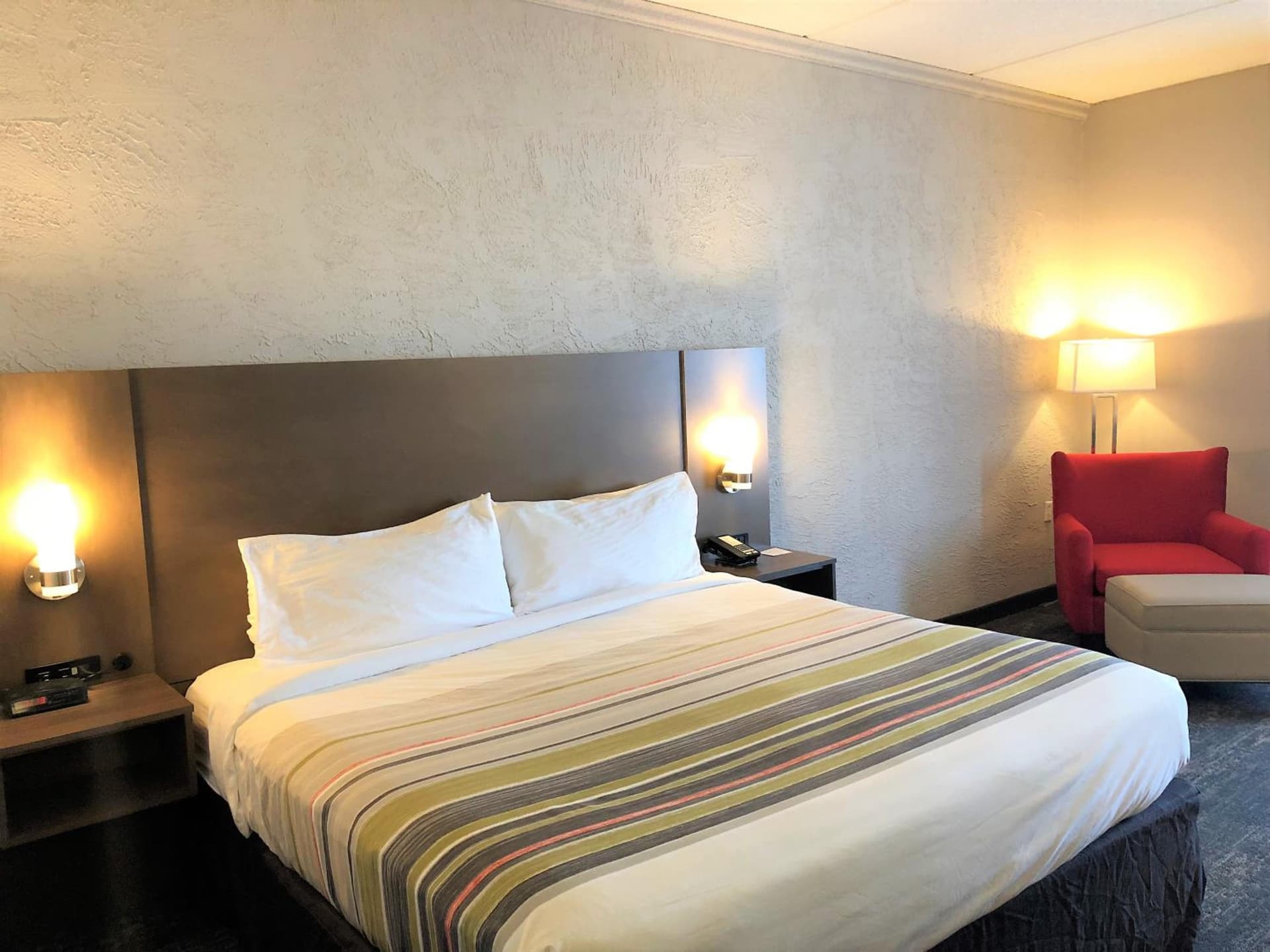 Country Inn & Suites by Radisson, Mt Pleasant-Racine West, WI gallery photo in Sturtevant, WI — image 65