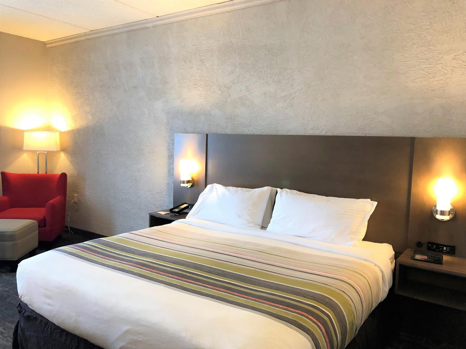 Country Inn & Suites by Radisson, Mt Pleasant-Racine West, WI gallery photo in Sturtevant, WI — image 78