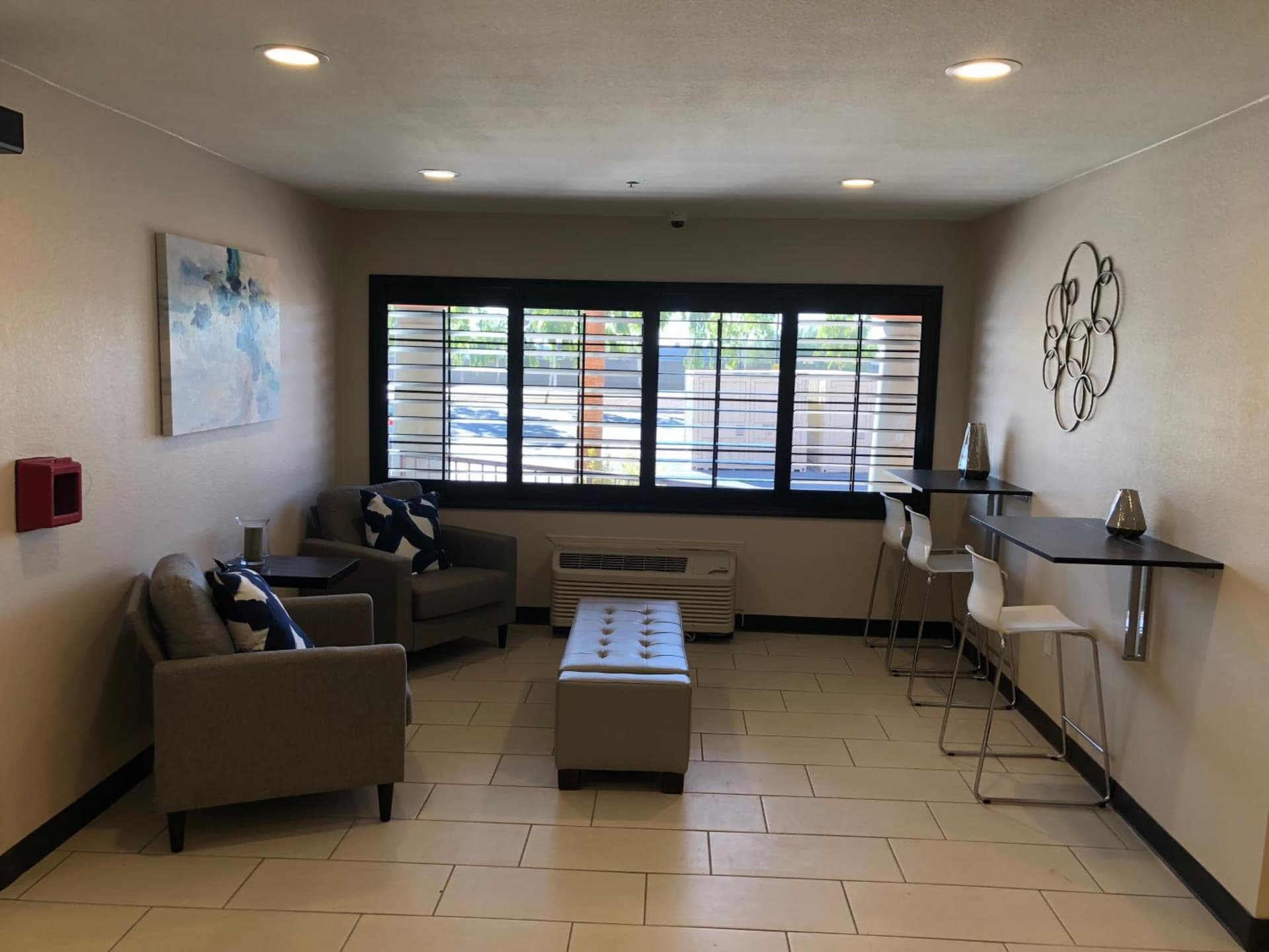 Baymont by Wyndham Phoenix I-10 near 51st Ave gallery photo in Phoenix, AZ — image 16
