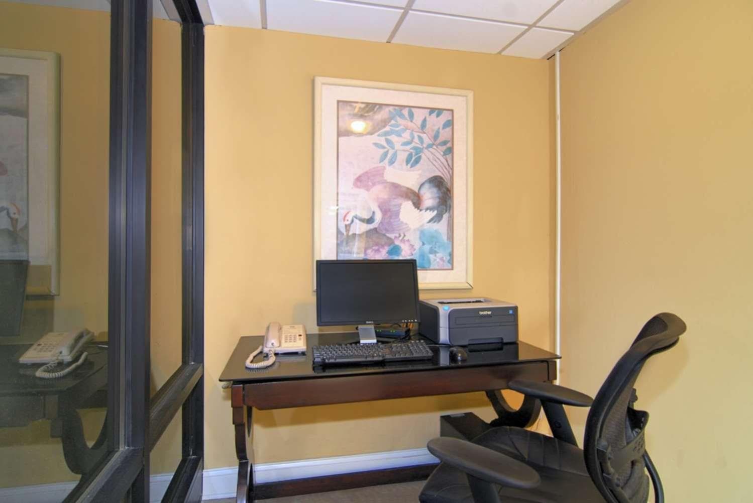 Best Western Ocean Sands Beach Resort gallery photo in Myrtle Beach, SC — image 66