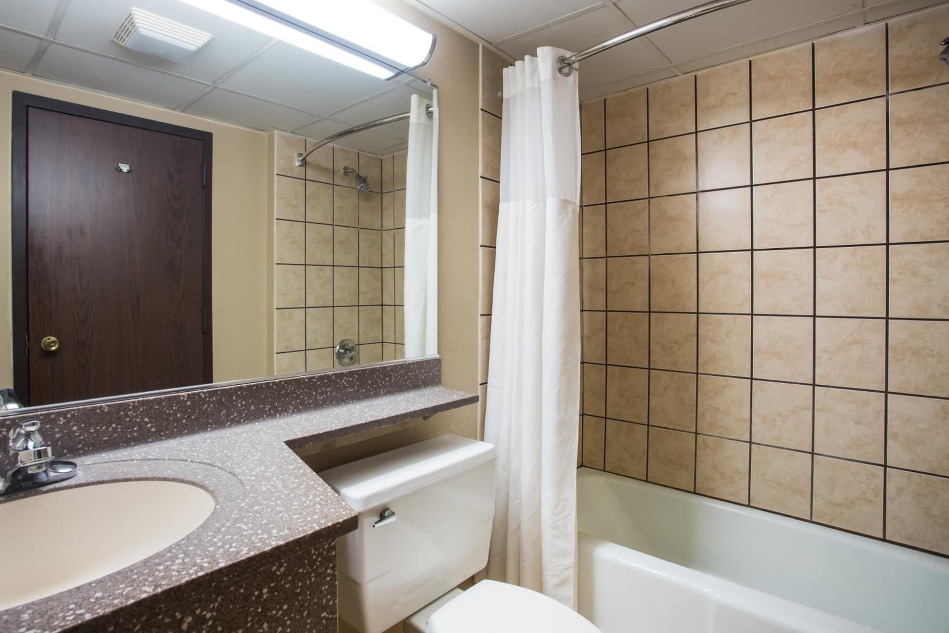 AmericInn by Wyndham Janesville gallery photo in Janesville, WI — image 82