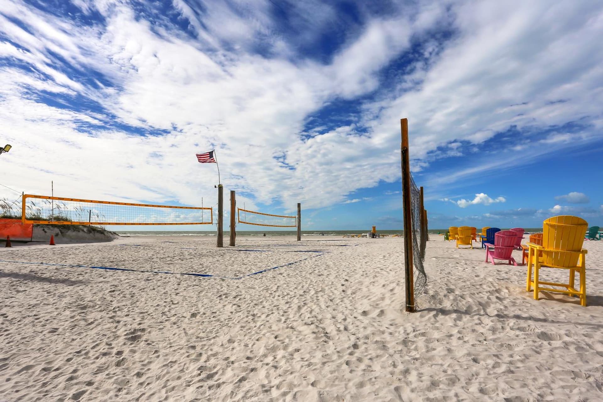 Plaza Beach Hotel - Beachfront Resort property views in St Pete Beach, FL — gallery photo 3