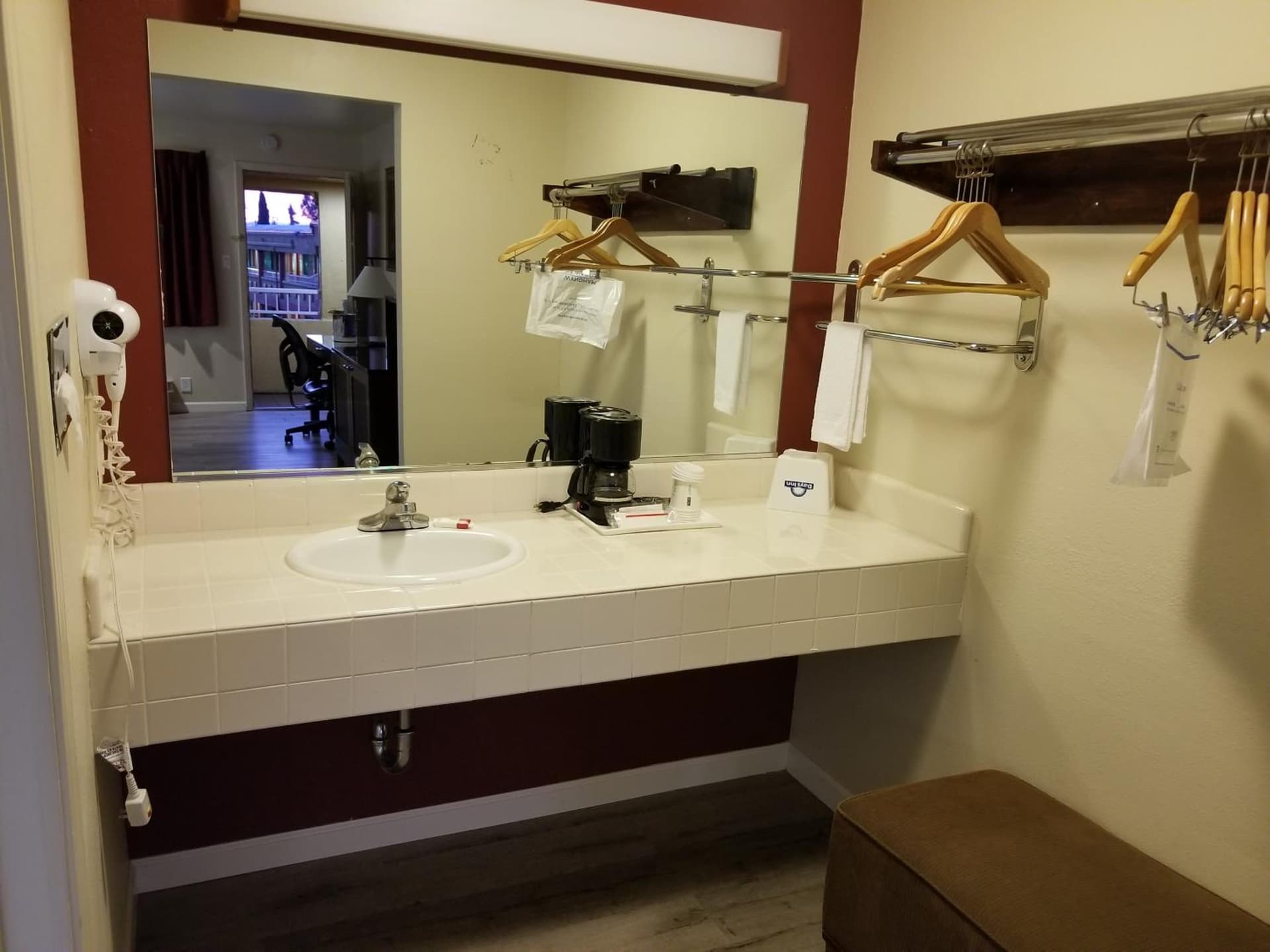 Mission Inn and Suites gallery photo in Hayward, CA — image 20