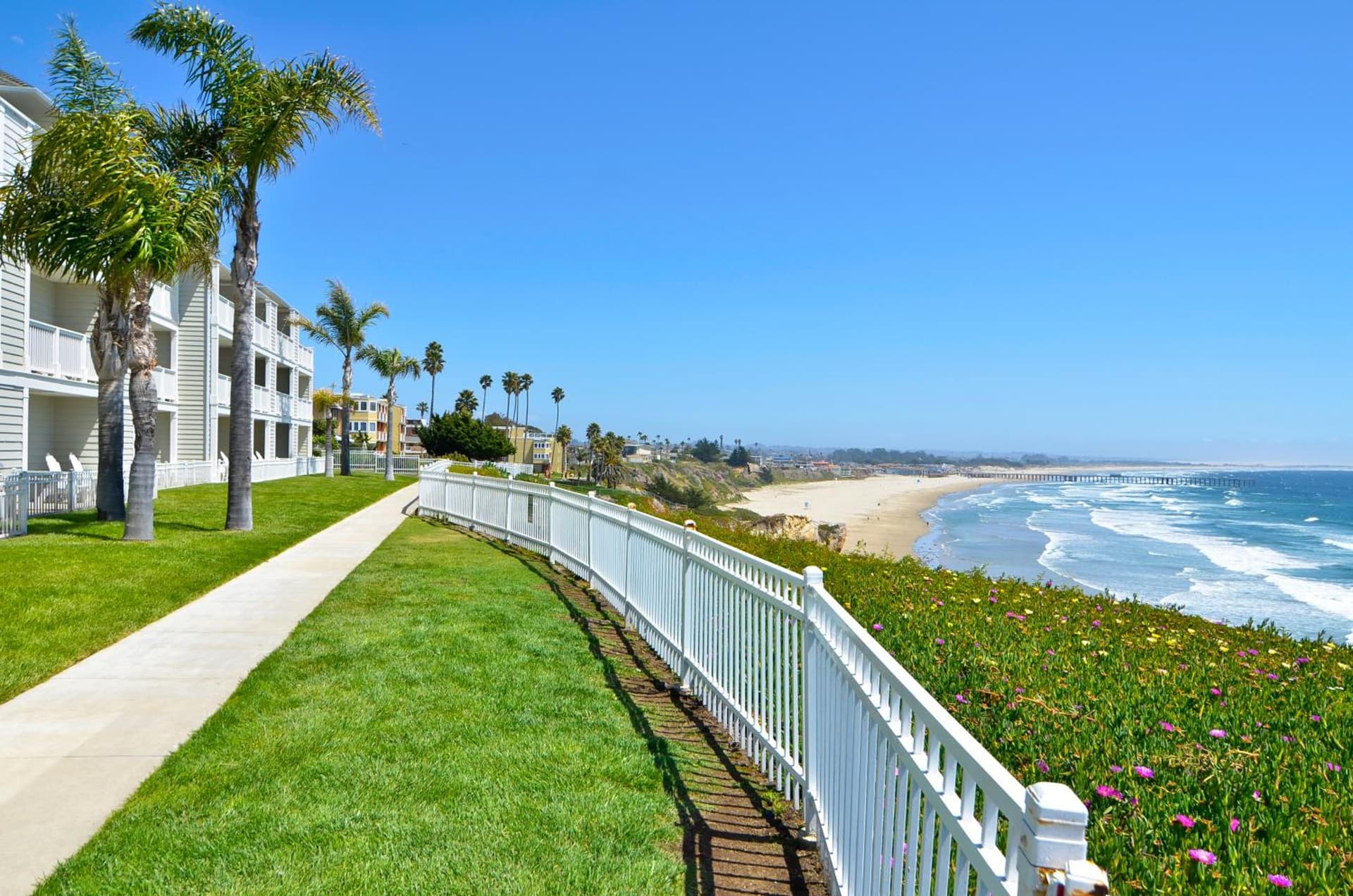 Pismo Lighthouse Suites gallery photo in Pismo Beach, CA — image 30