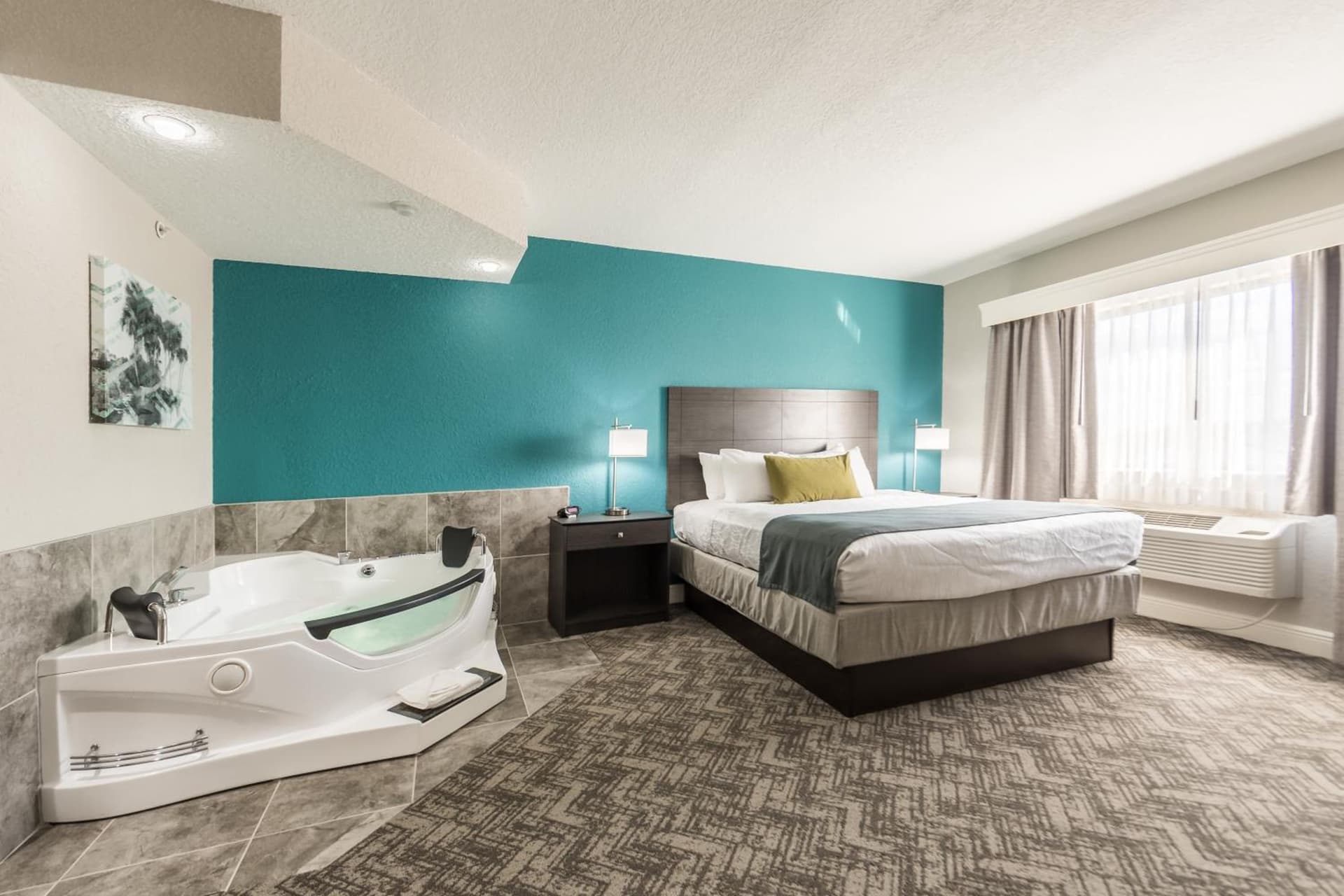 Best Western Plus Sebastian Hotel & Suites property views in Sebastian, FL — gallery photo 3