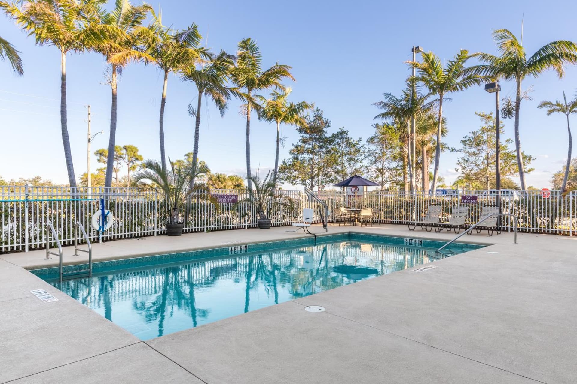 Best Western Plus Sebastian Hotel & Suites gallery photo in Sebastian, FL — image 125