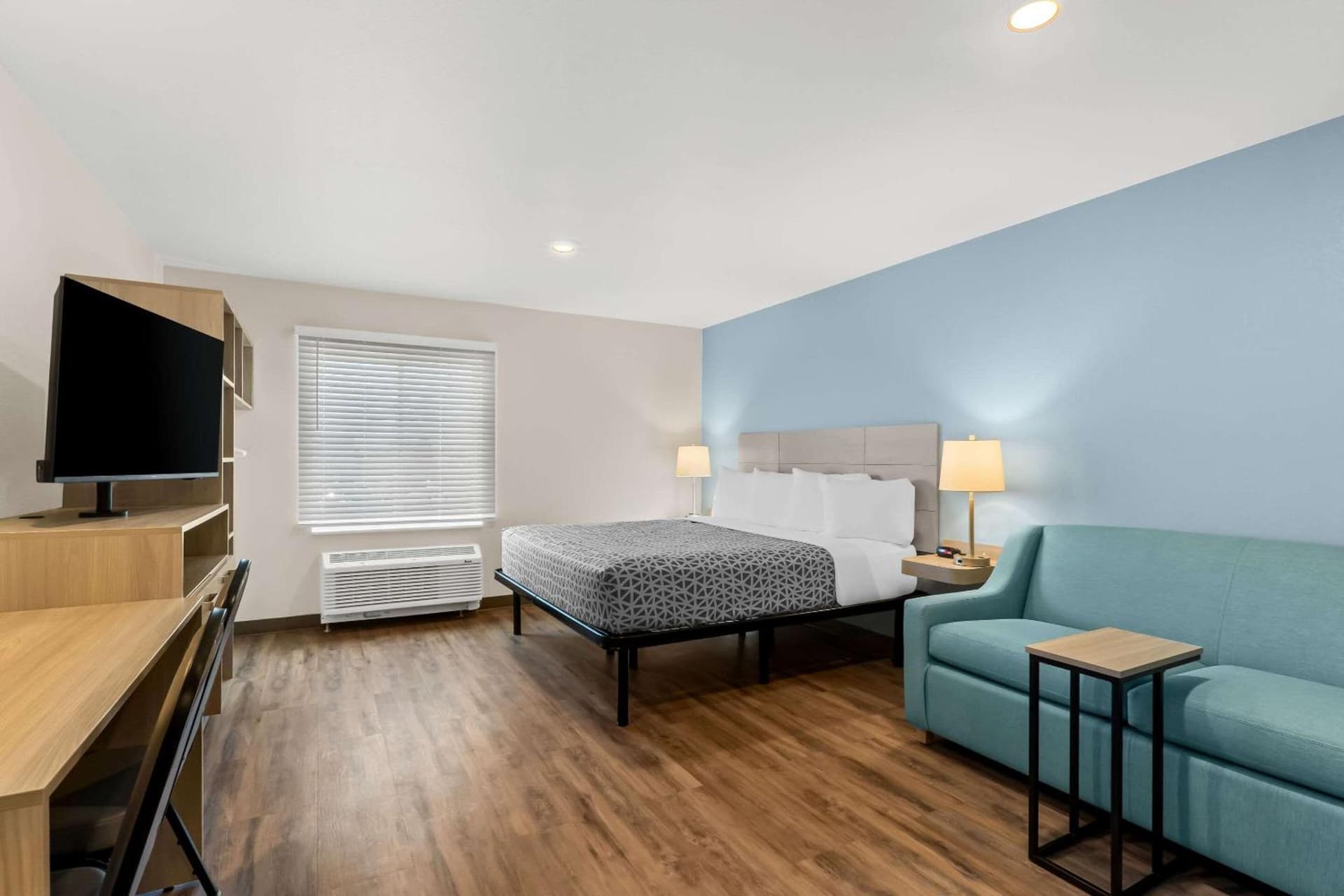 WoodSpring Suites Centennial - Denver Tech Center gallery photo in Centennial, CO — image 11