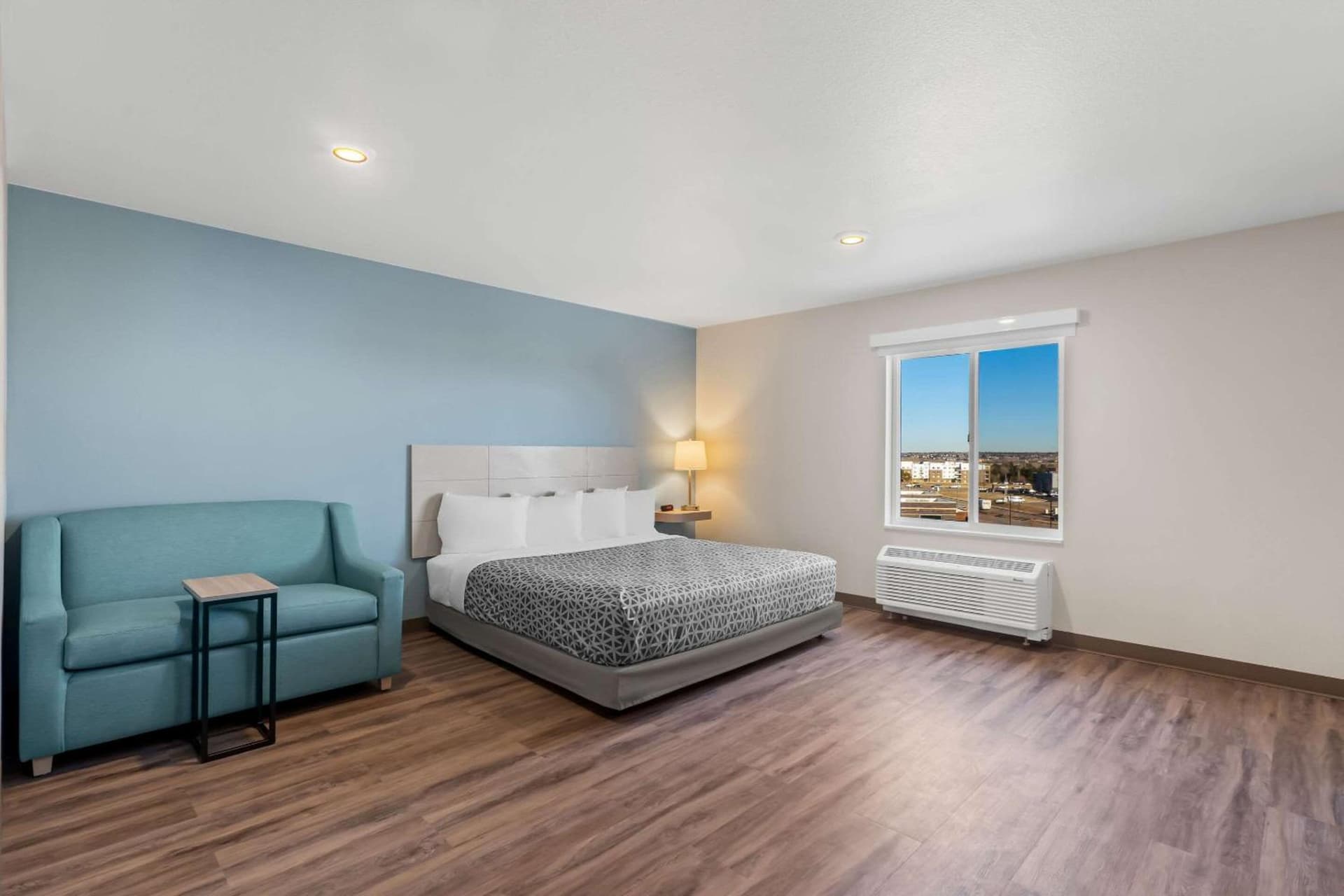 WoodSpring Suites Centennial - Denver Tech Center gallery photo in Centennial, CO — image 29