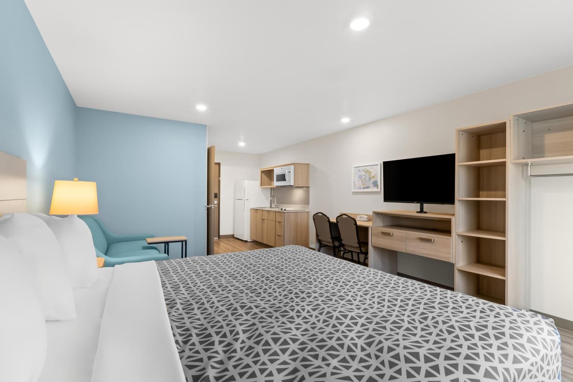 WoodSpring Suites Centennial - Denver Tech Center gallery photo in Centennial, CO — image 42