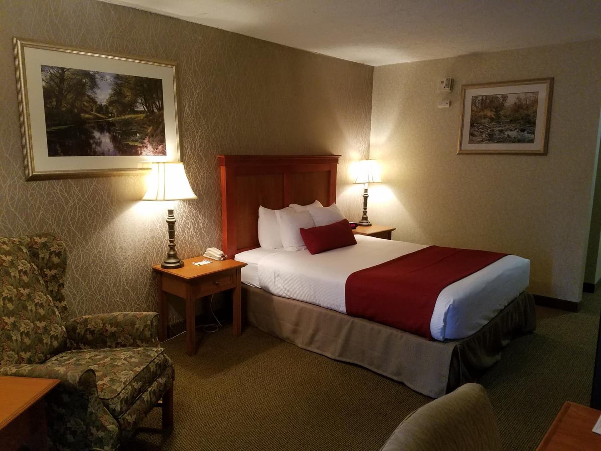 Best Western Plus Rivershore Hotel gallery photo in Oregon City, OR — image 66