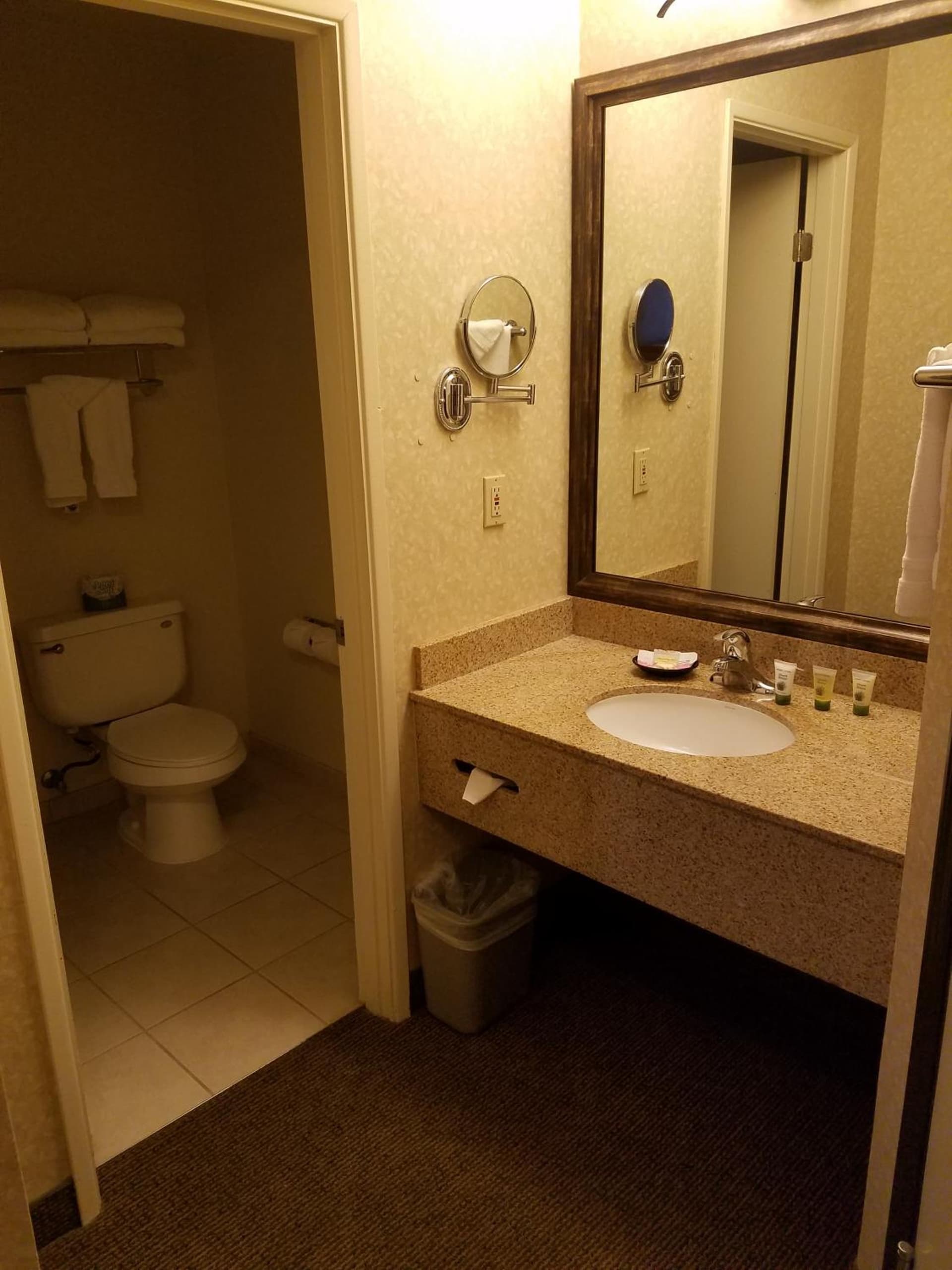 Best Western Plus Rivershore Hotel gallery photo in Oregon City, OR — image 59