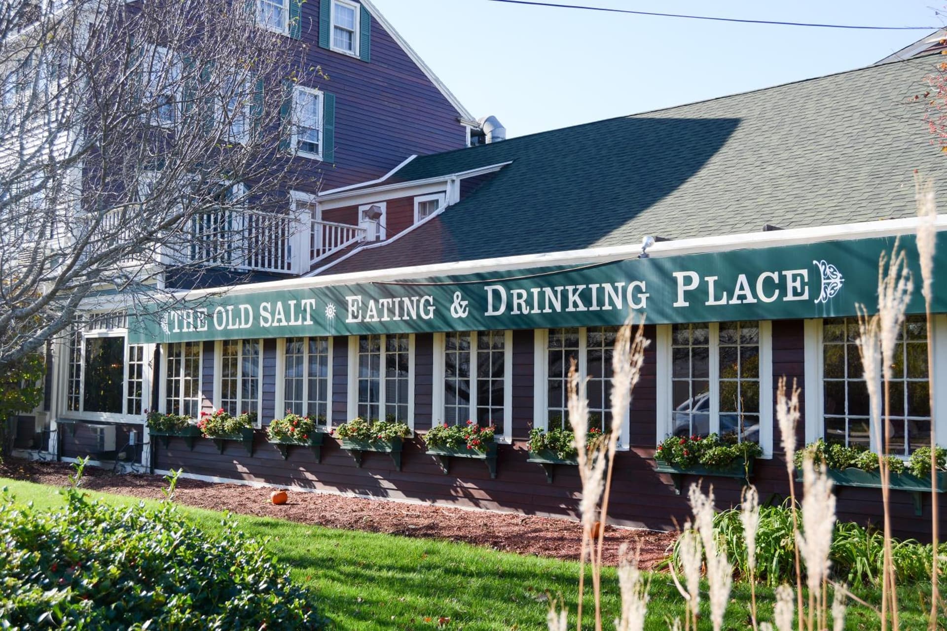 Lamies Inn & The Old Salt Tavern gallery photo in Hampton — image 18