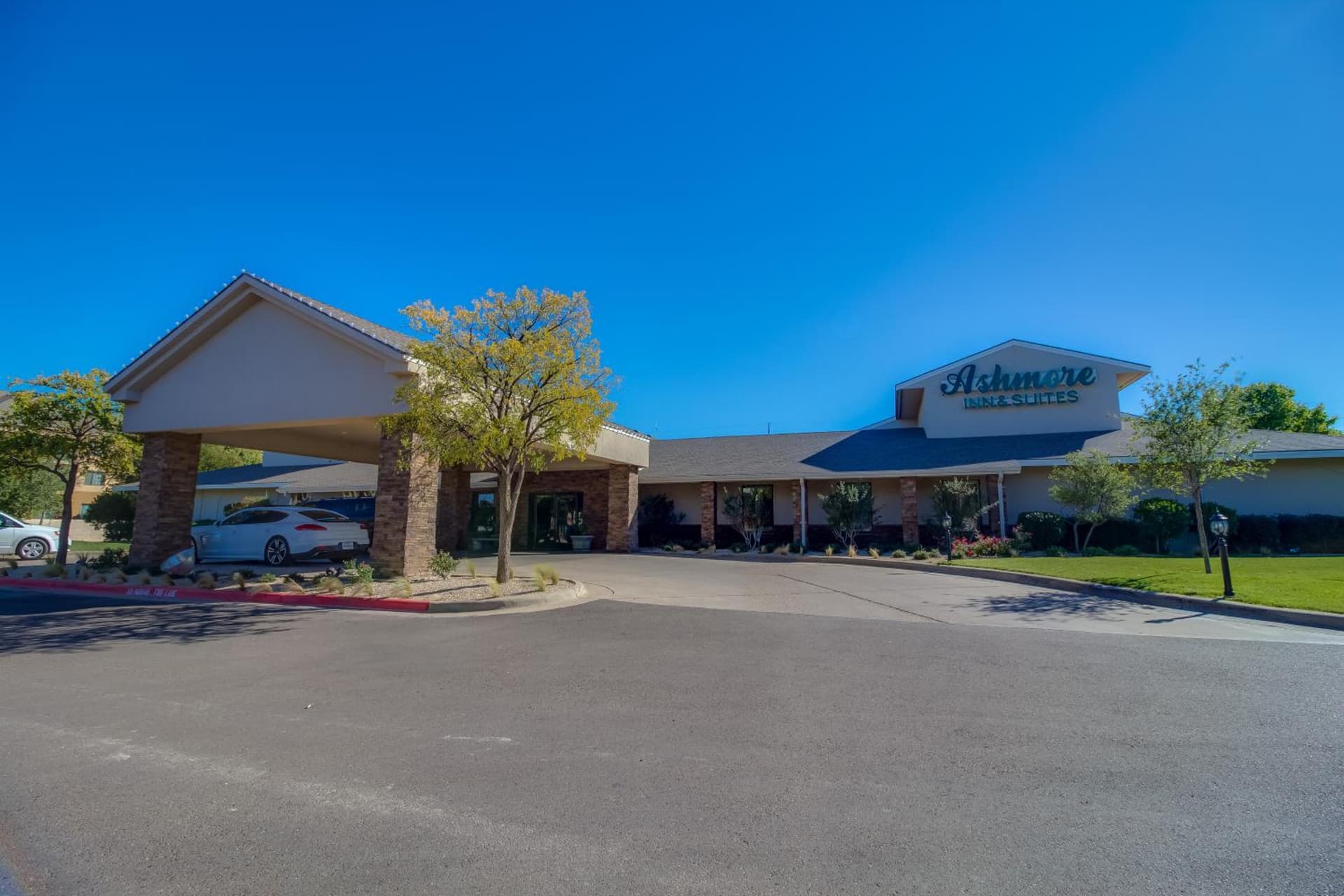 Ashmore Inn and Suites exterior or lobby in Lubbock, TX — main listing photo