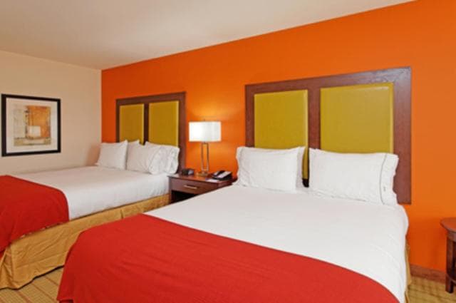 Holiday Inn Express Florence Northeast by IHG interior in Florence, AL — gallery photo 2