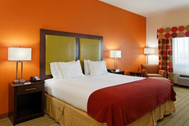 Holiday Inn Express Florence Northeast by IHG property views in Florence, AL — gallery photo 3