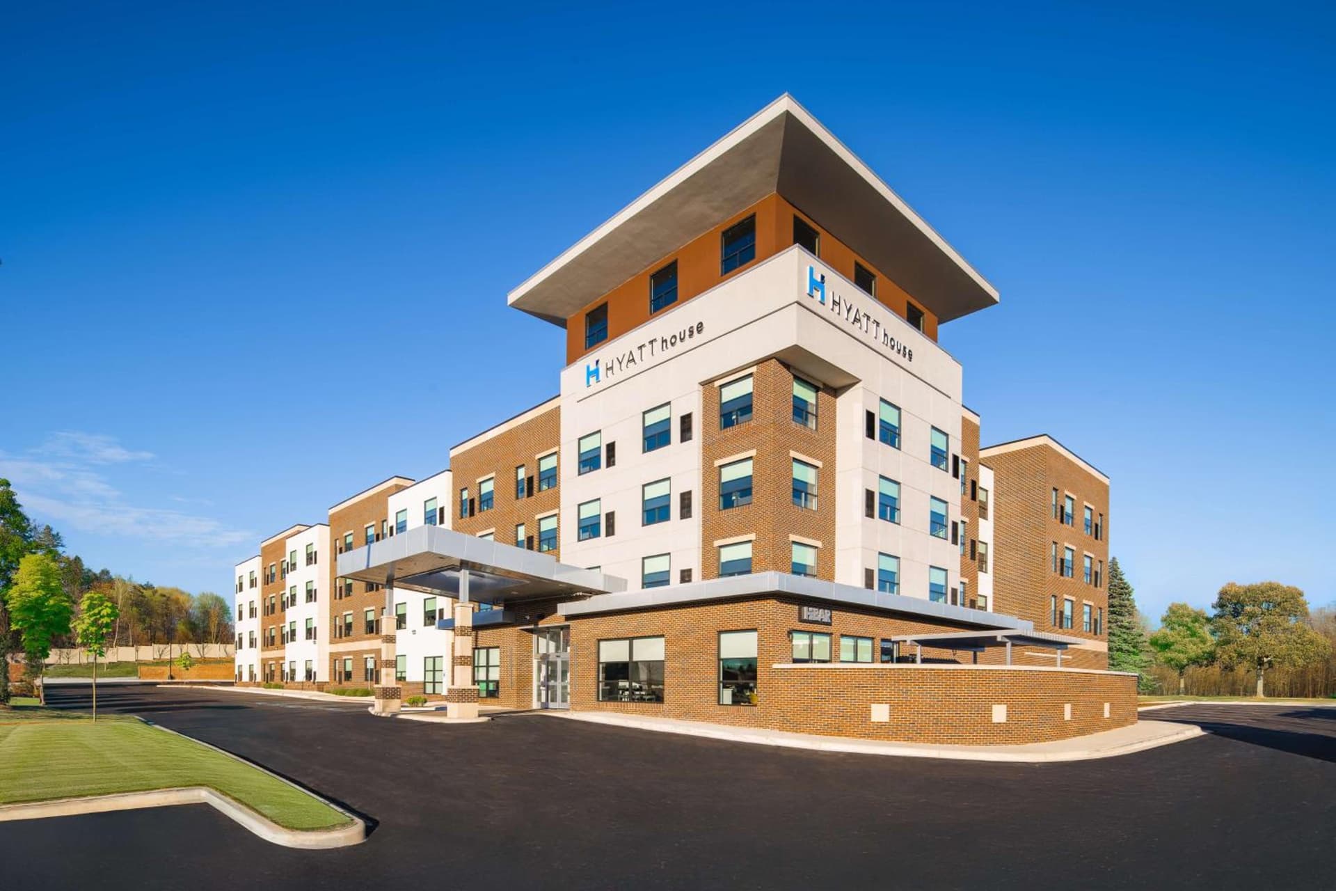 Hyatt House Auburn Hills/Detroit gallery photo in Lake Angelus, MI — image 20
