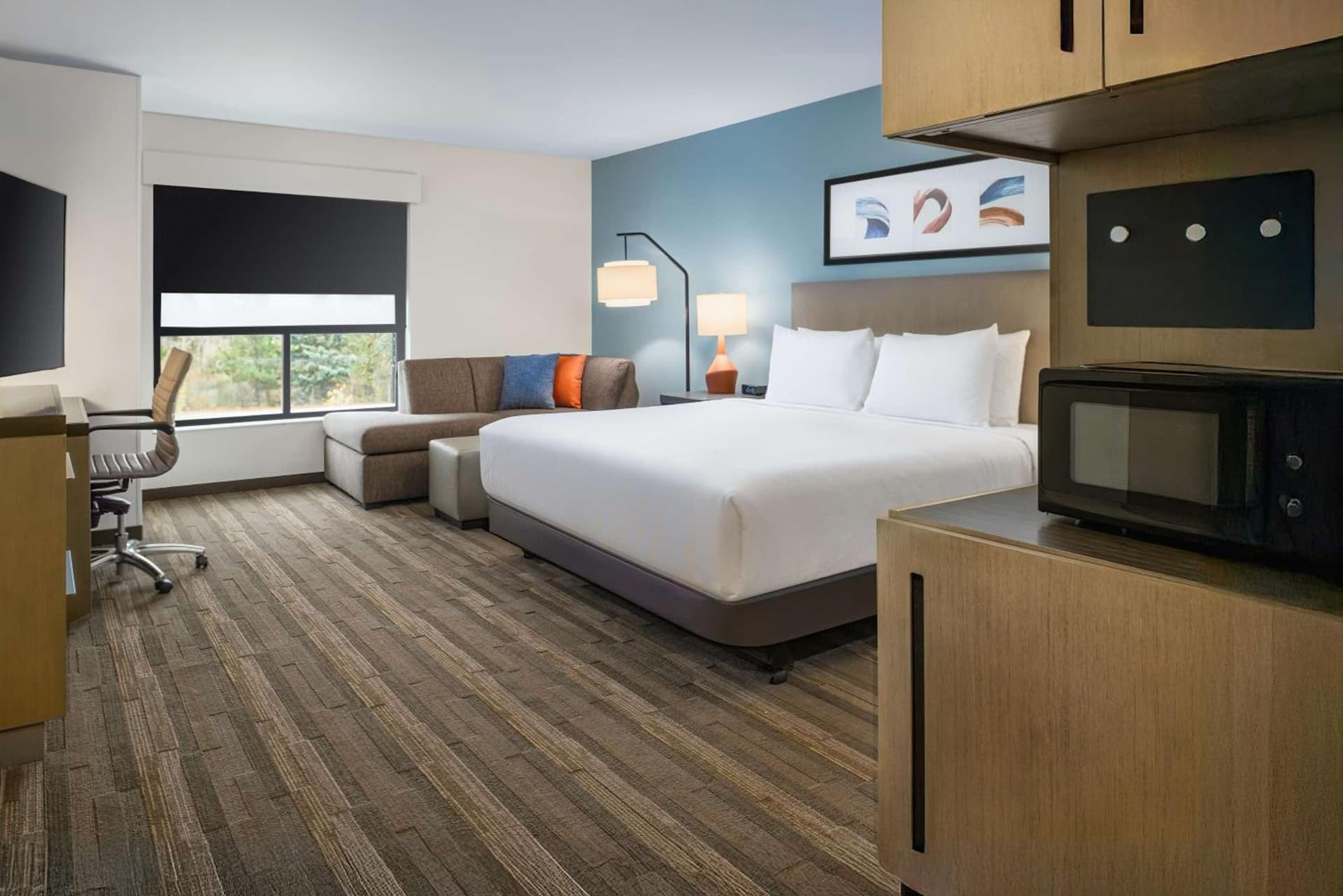 Hyatt House Auburn Hills/Detroit gallery photo in Lake Angelus, MI — image 21