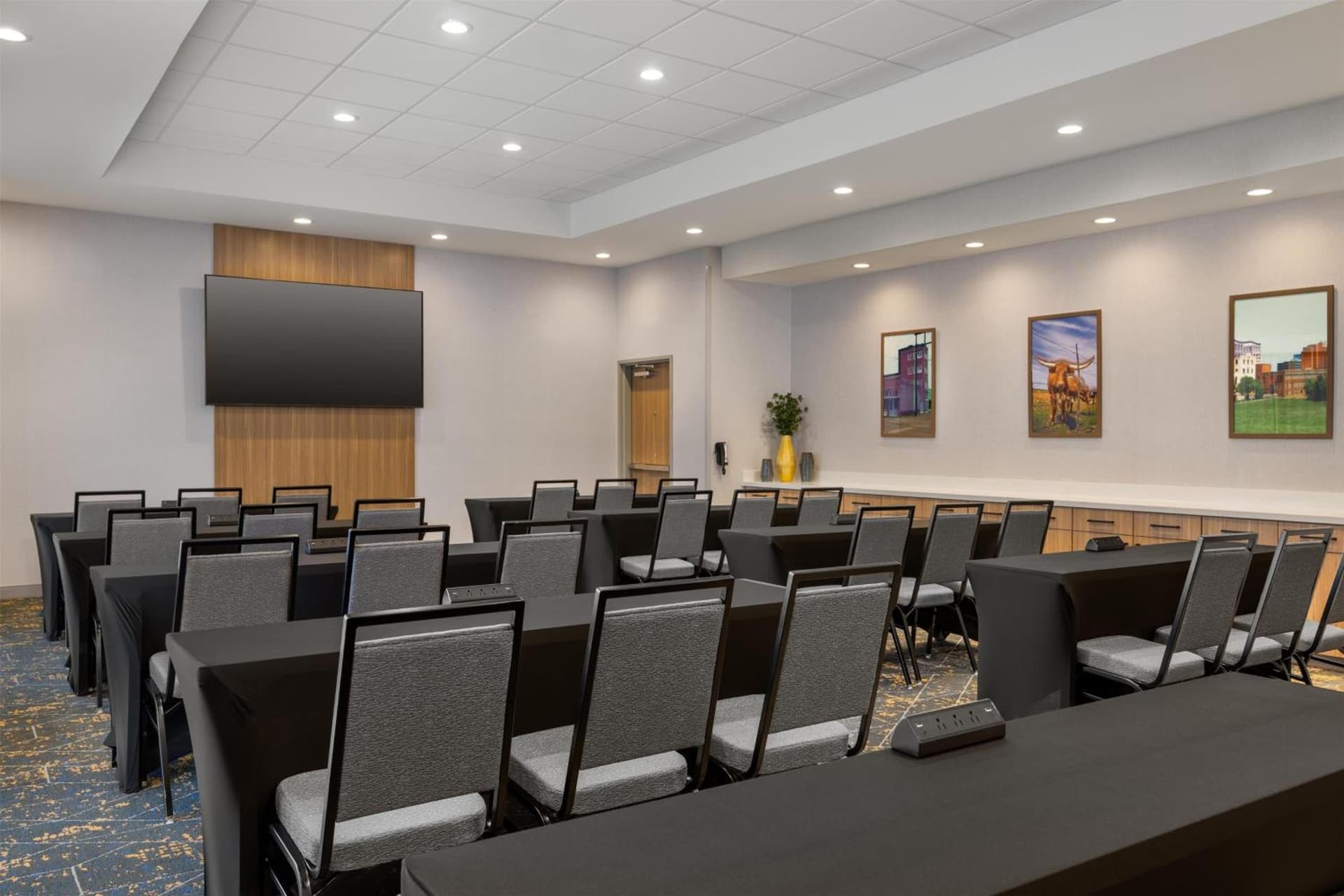 Hampton Inn By Hilton Wichita Falls North gallery photo in Wichita Falls, TX — image 46