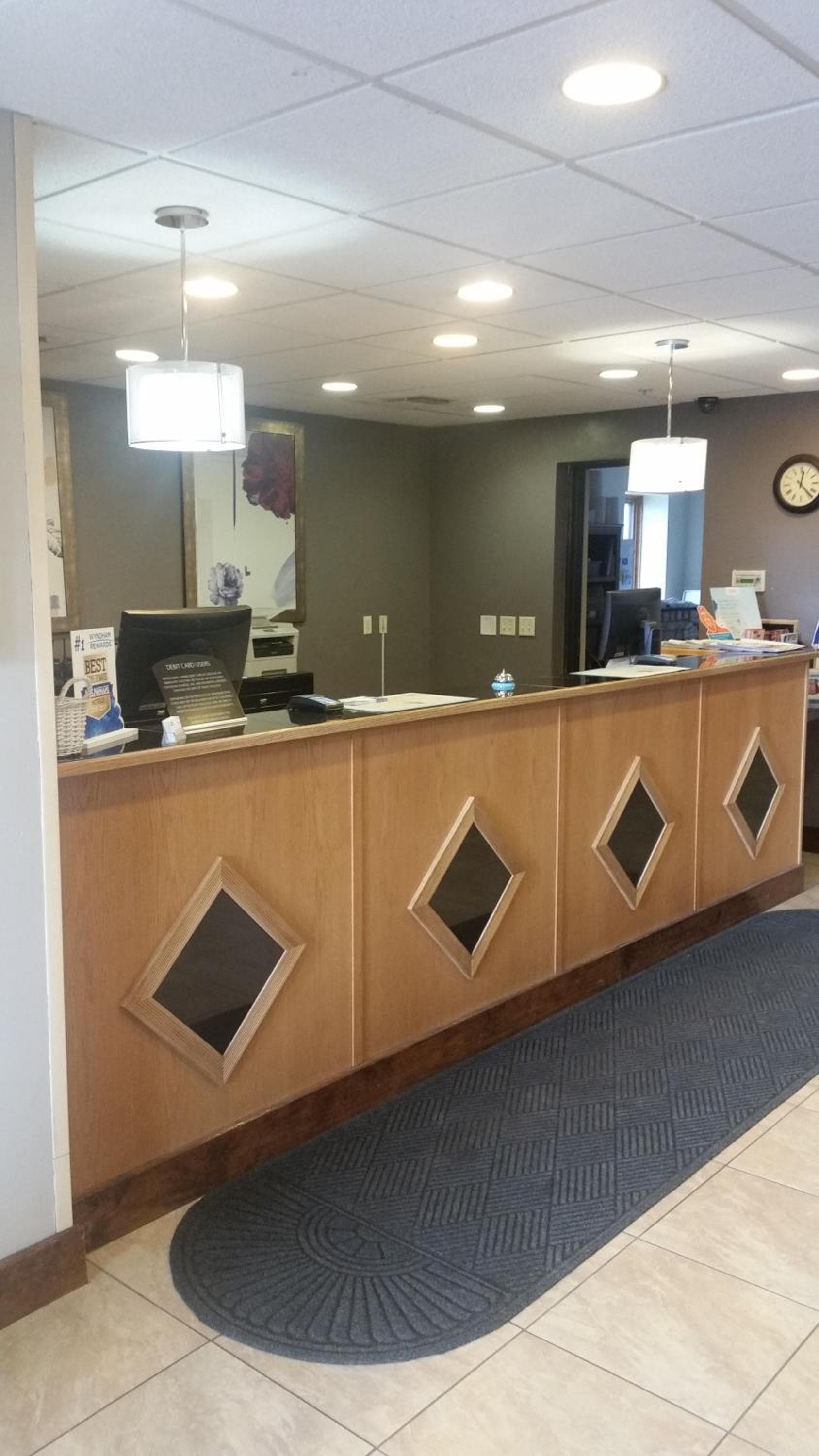Howard Johnson by Wyndham Billings gallery photo in Billings, MT — image 43