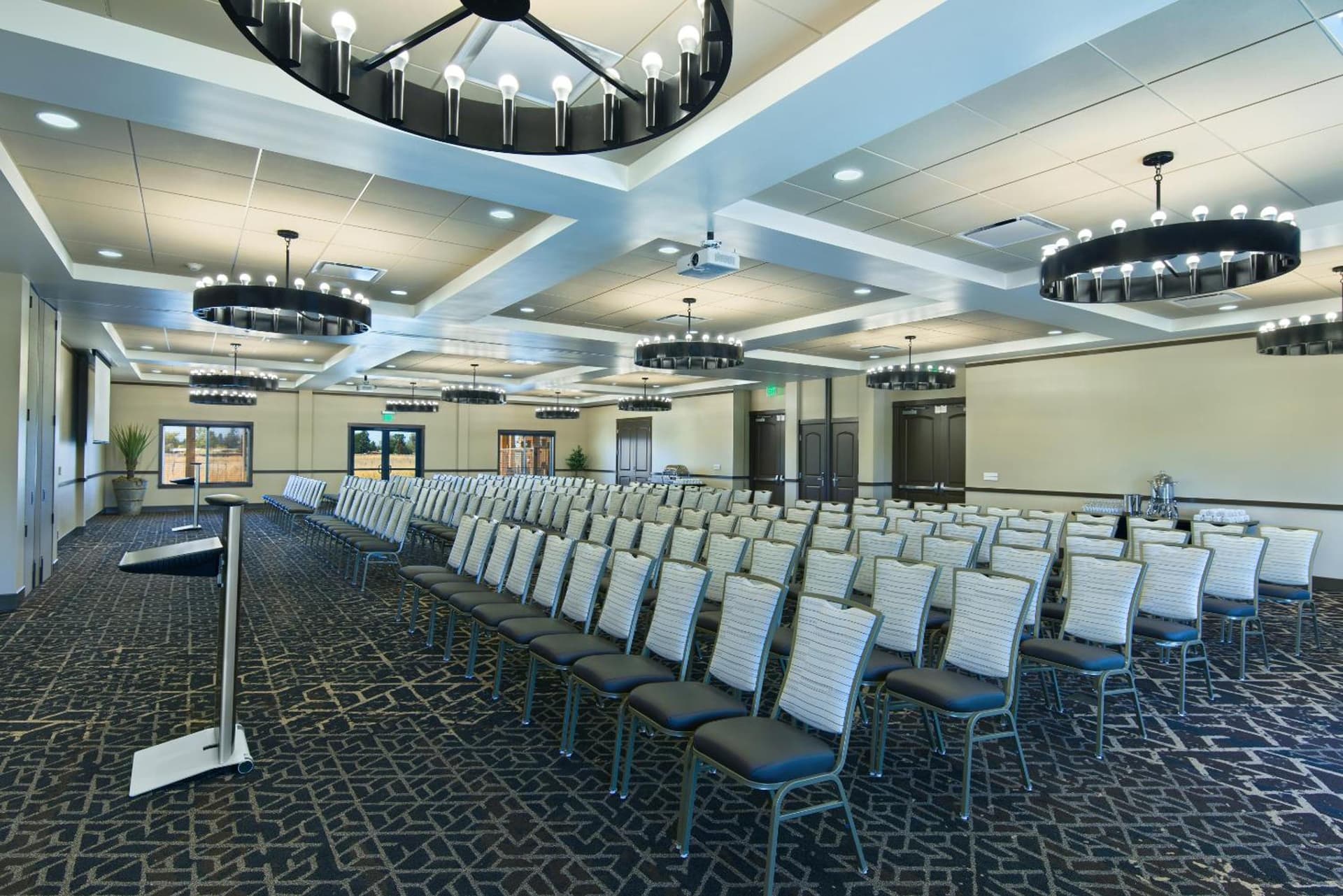 Oxford Suites Sonoma - Rohnert Park gallery photo in Rohnert Park, CA — image 27