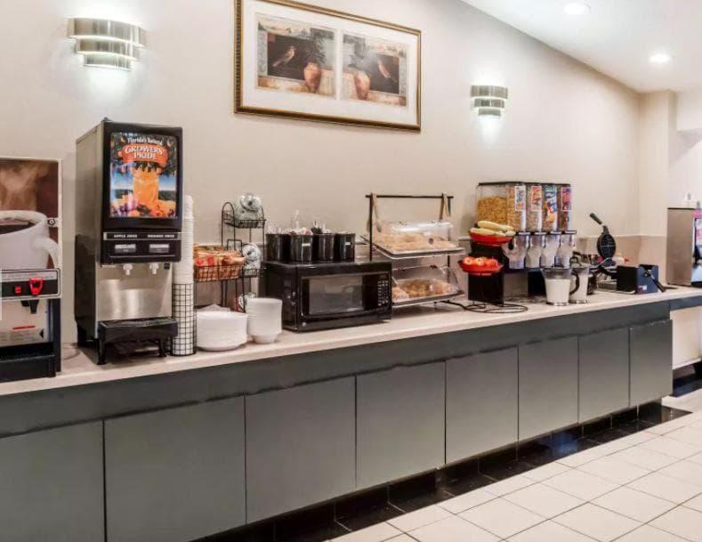Ramada by Wyndham Columbia gallery photo in Columbia, MO — image 37